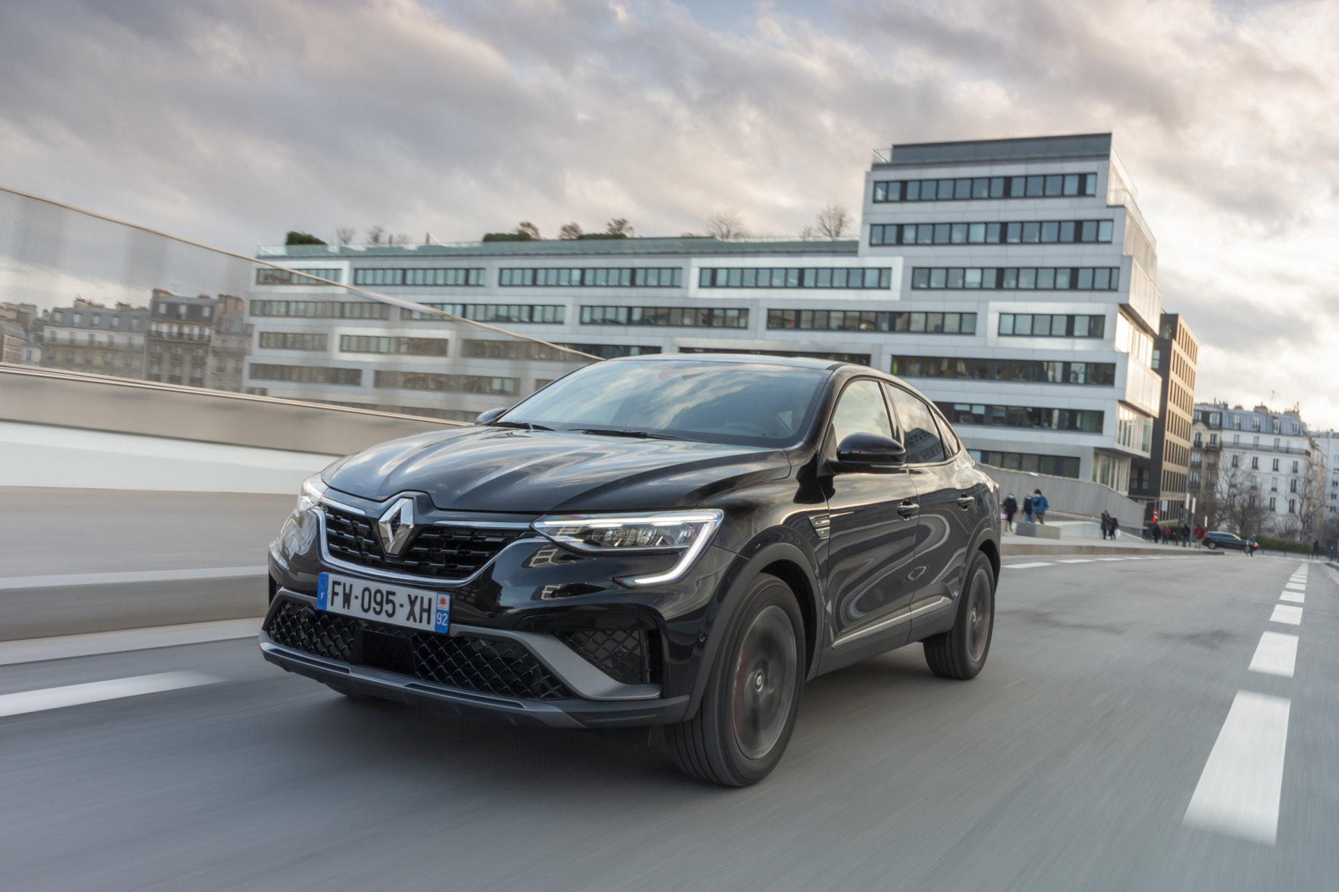 Renault Opening European Order Books For 2021 Arkana This Month