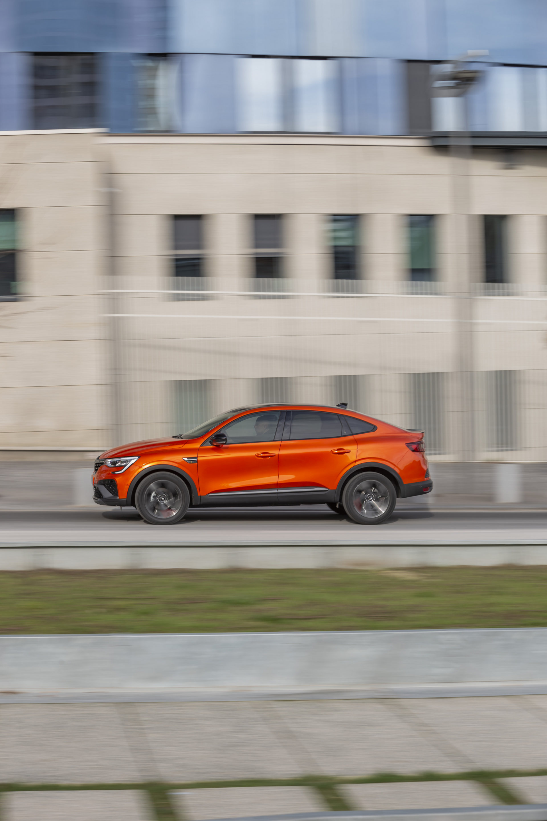 Renault Opening European Order Books For 2021 Arkana This Month