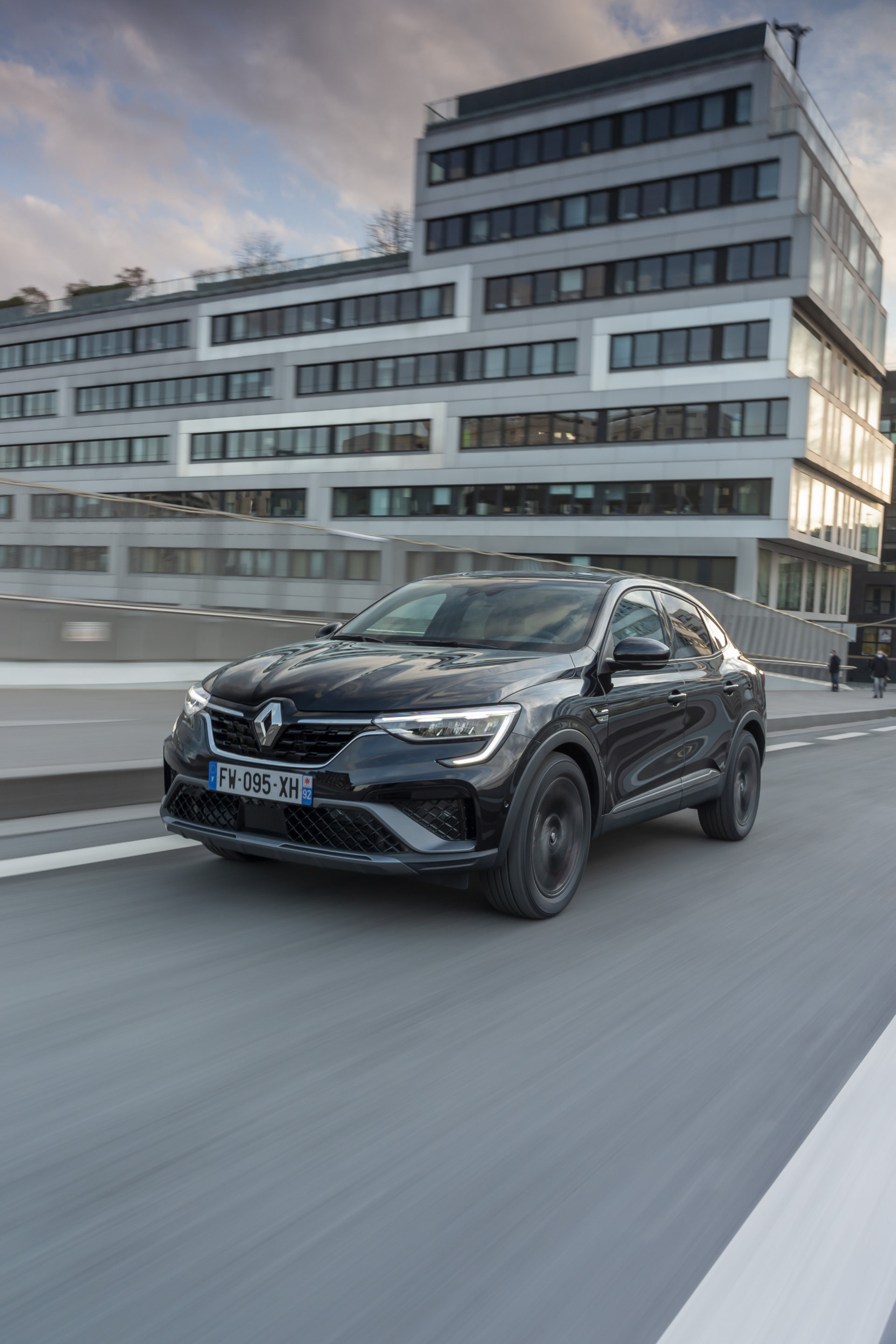 Renault Opening European Order Books For 2021 Arkana This Month