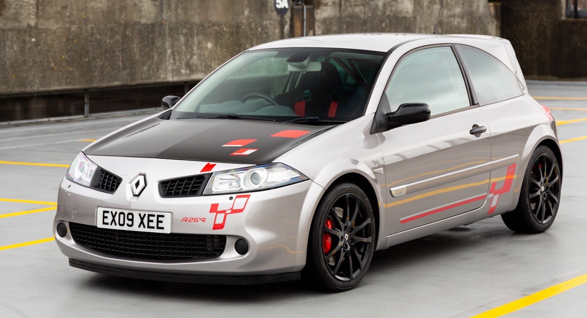 Rare Renault Megane R26.R Is A Hot Hatch That Thinks It's A 911 GT3