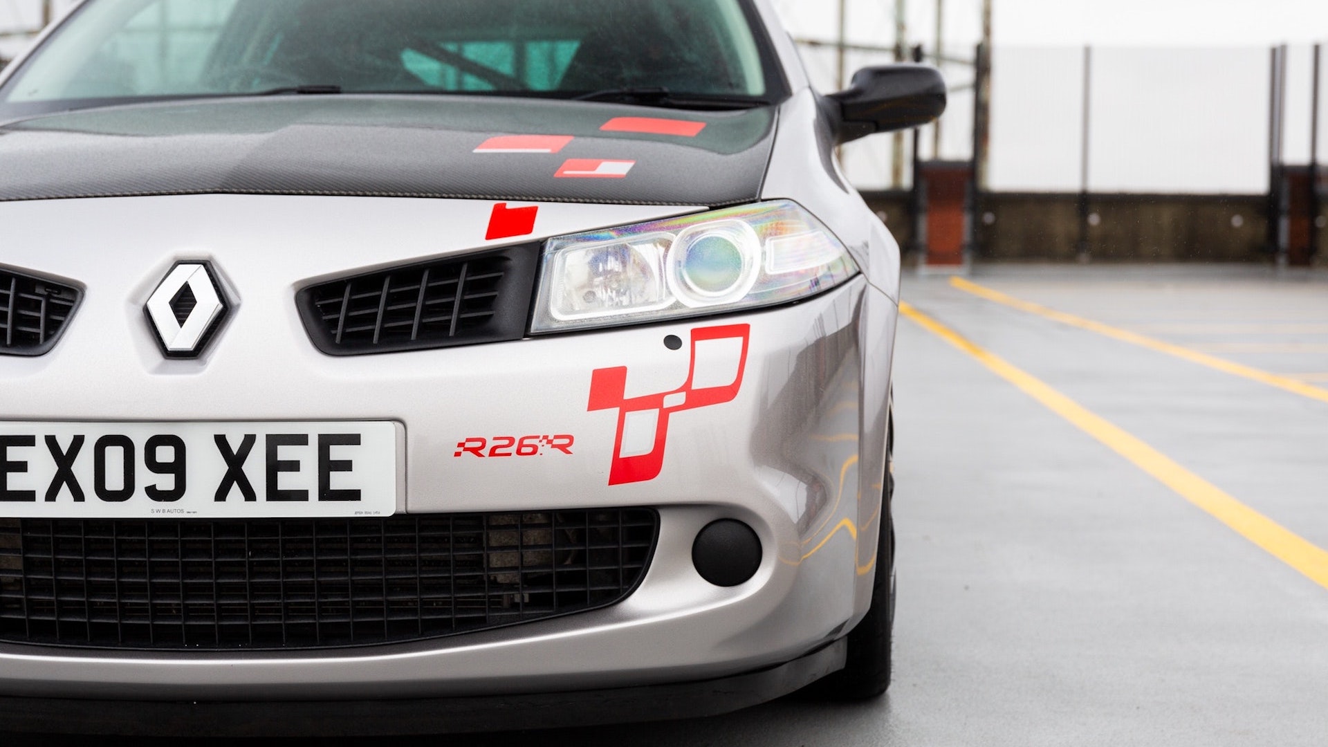 Rare Renault Megane R26.R Is A Hot Hatch That Thinks It’s A 911 GT3