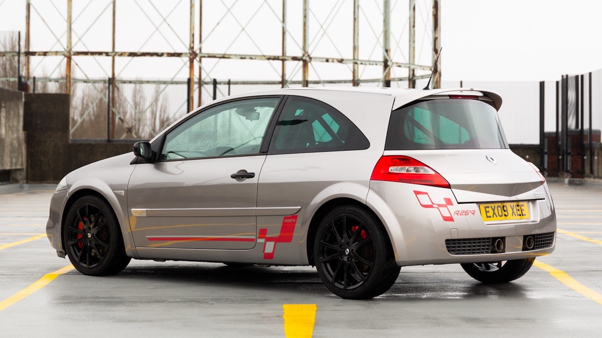 Rare Renault Megane R26.R Is A Hot Hatch That Thinks It’s A 911 GT3
