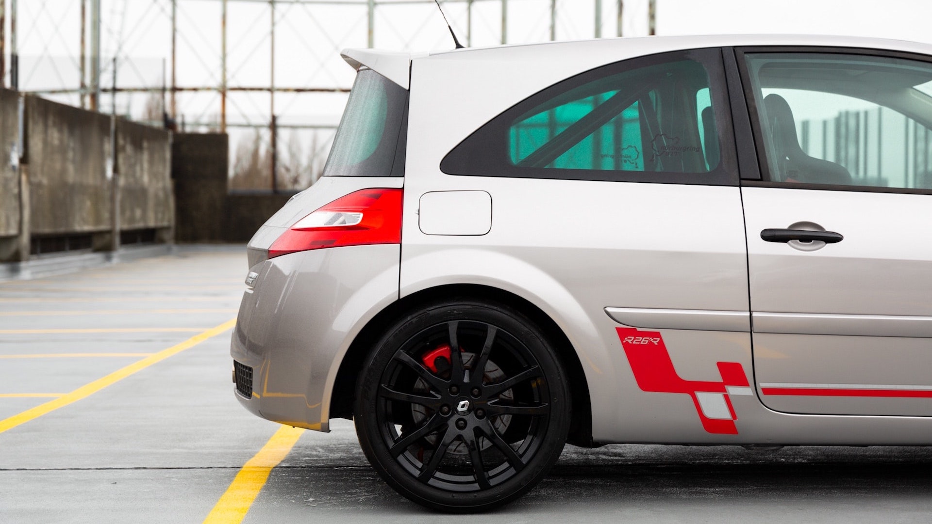 Rare Renault Megane R26.R Is A Hot Hatch That Thinks It’s A 911 GT3