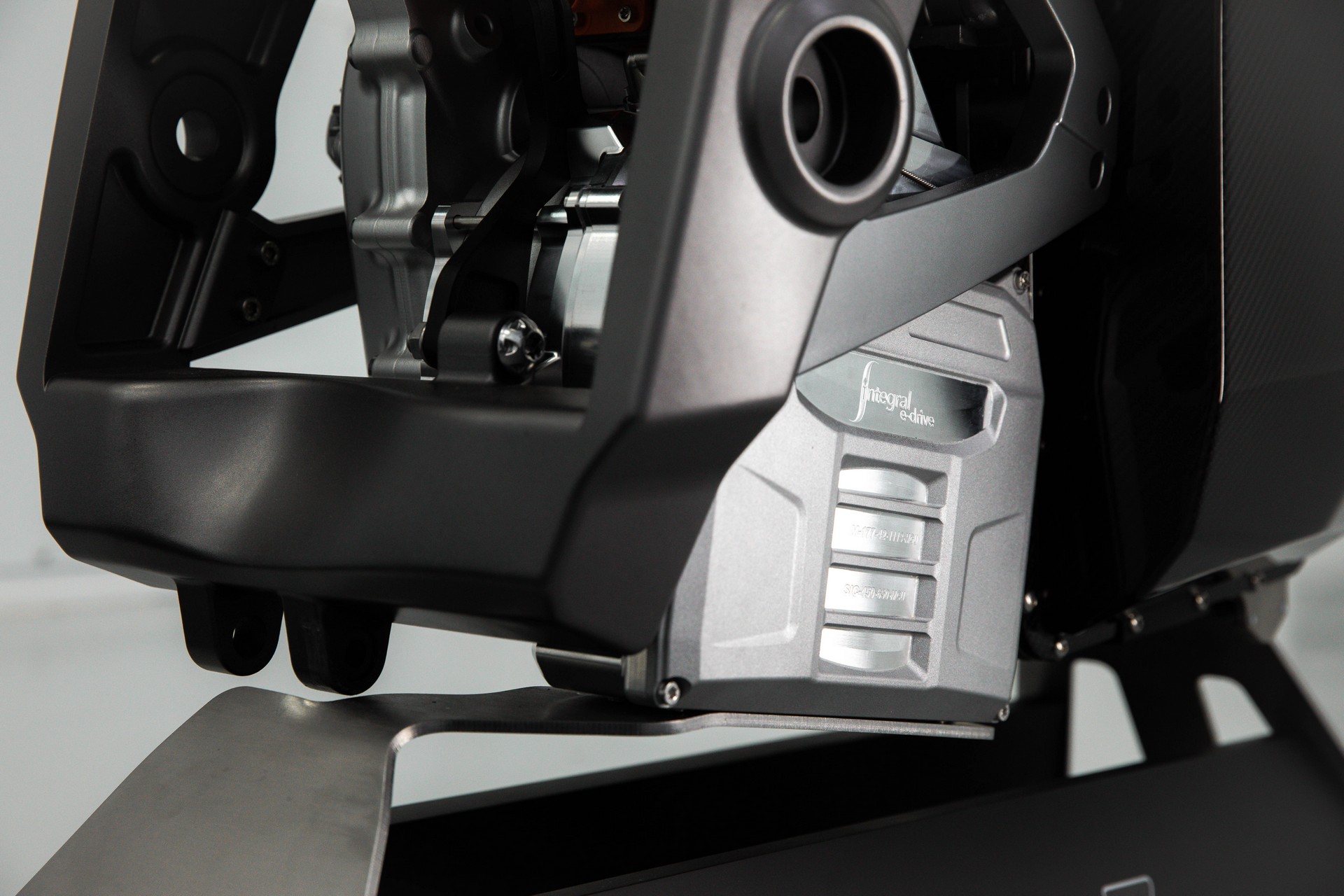 Triumph Project TE-1 Combines Sporty Looks With A 174 HP Electric Motor