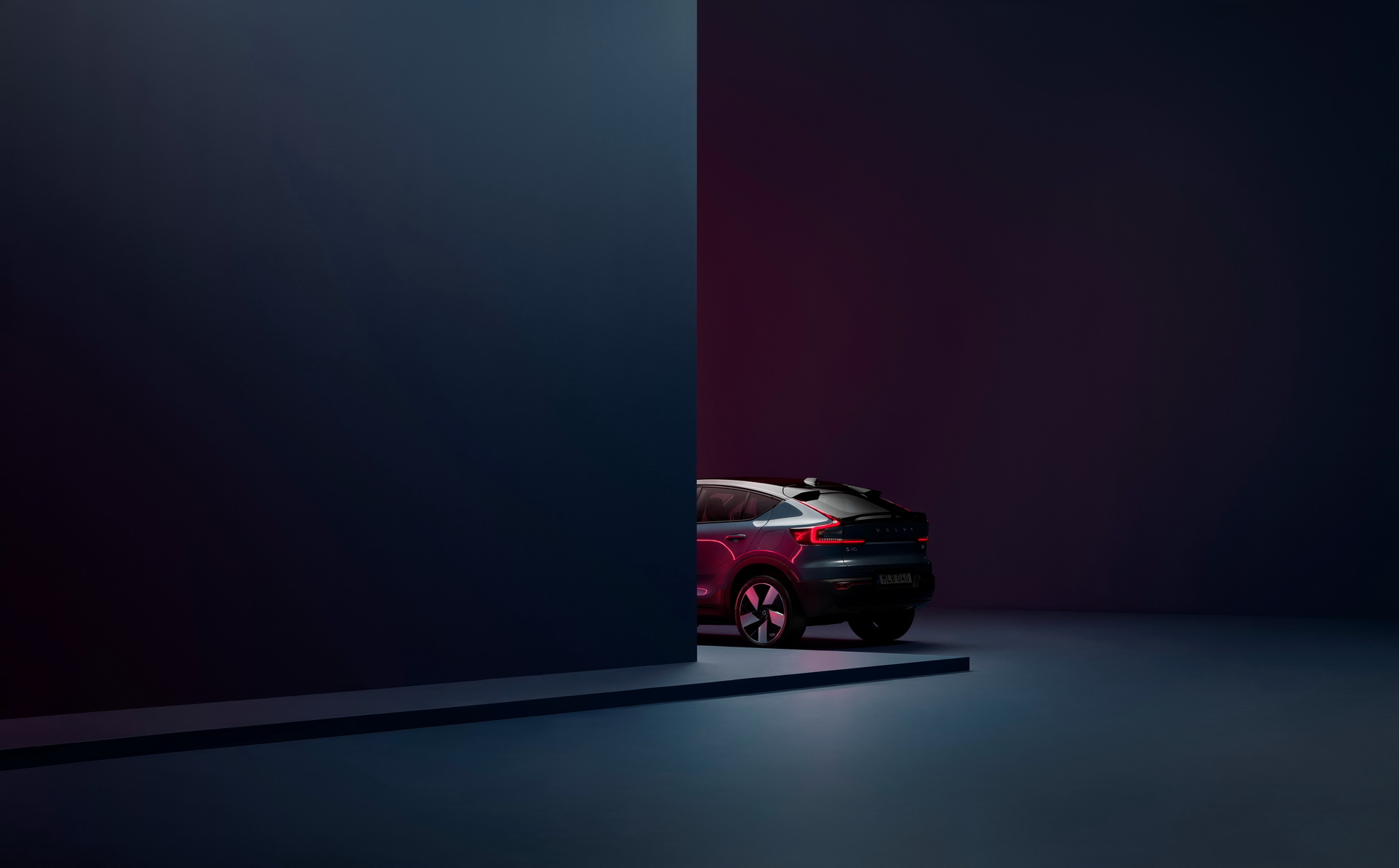 New C40 Recharge Breaks Cover As Volvo’s Latest Electric Coupe-SUV With 261 Miles Of Range