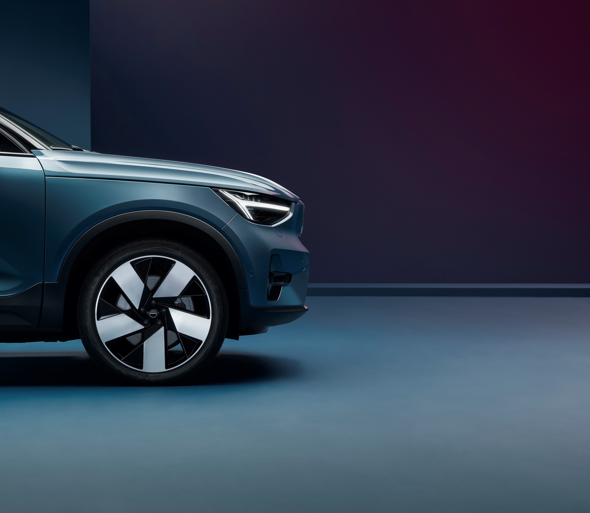 New C40 Recharge Breaks Cover As Volvo’s Latest Electric Coupe-SUV With 261 Miles Of Range