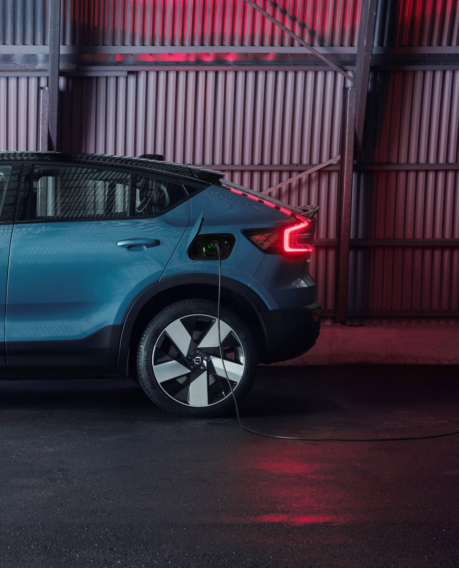 New C40 Recharge Breaks Cover As Volvo’s Latest Electric Coupe-SUV With 261 Miles Of Range