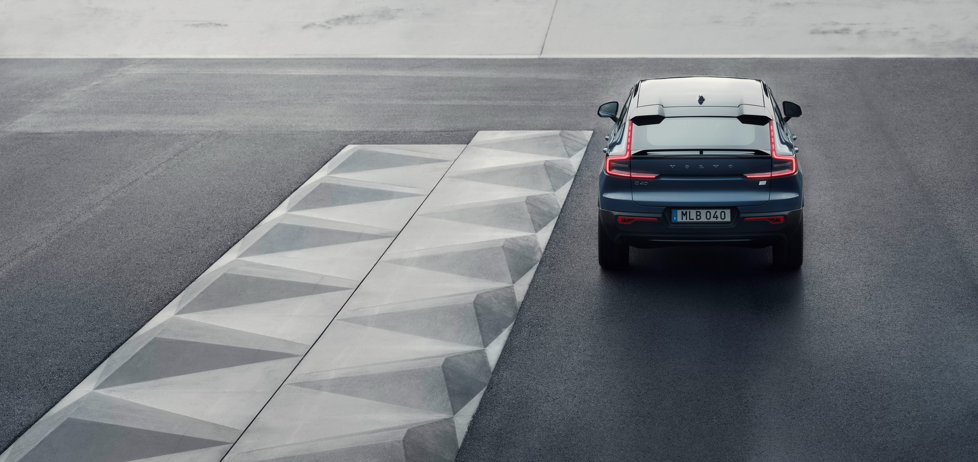 New C40 Recharge Breaks Cover As Volvo’s Latest Electric Coupe-SUV With 261 Miles Of Range