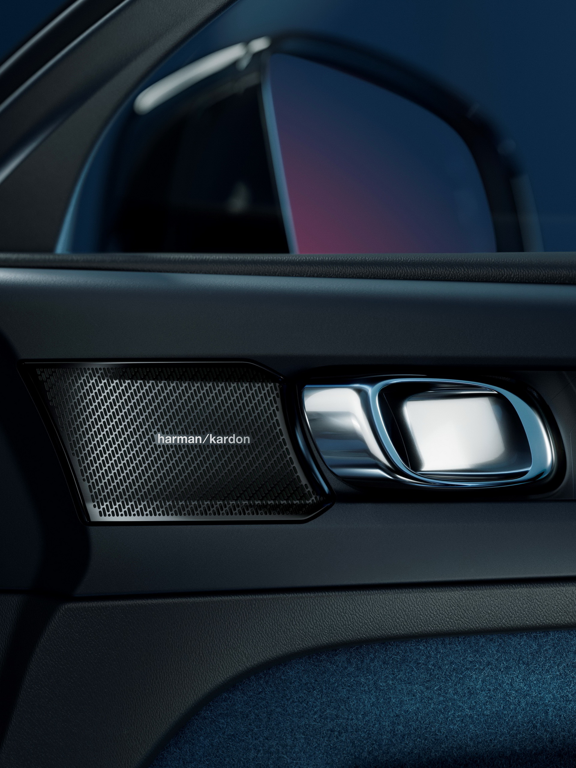 New C40 Recharge Breaks Cover As Volvo’s Latest Electric Coupe-SUV With 261 Miles Of Range