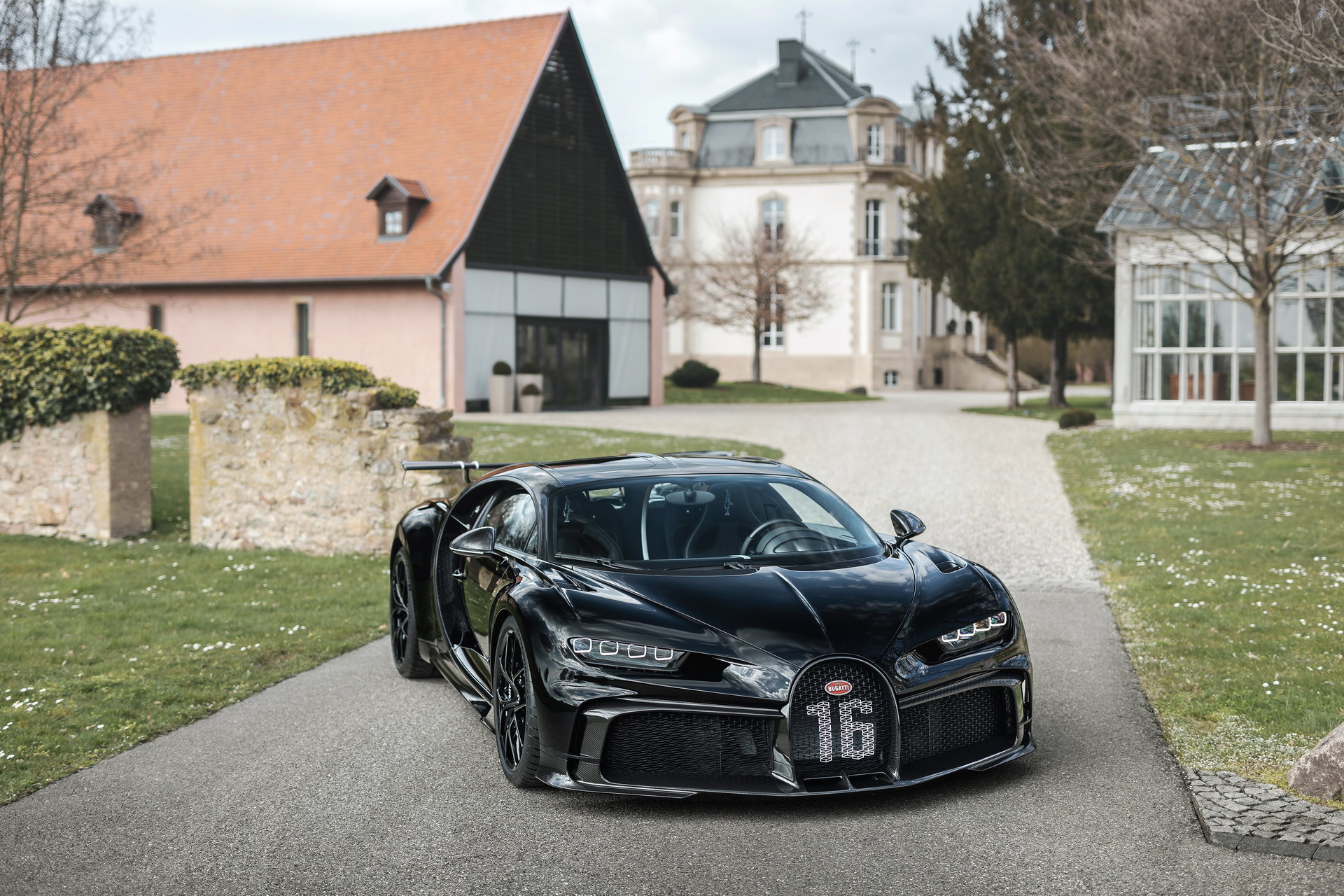 Bugatti Chiron Production Reaches 300, Milestone Car Is A Black Pur Sport