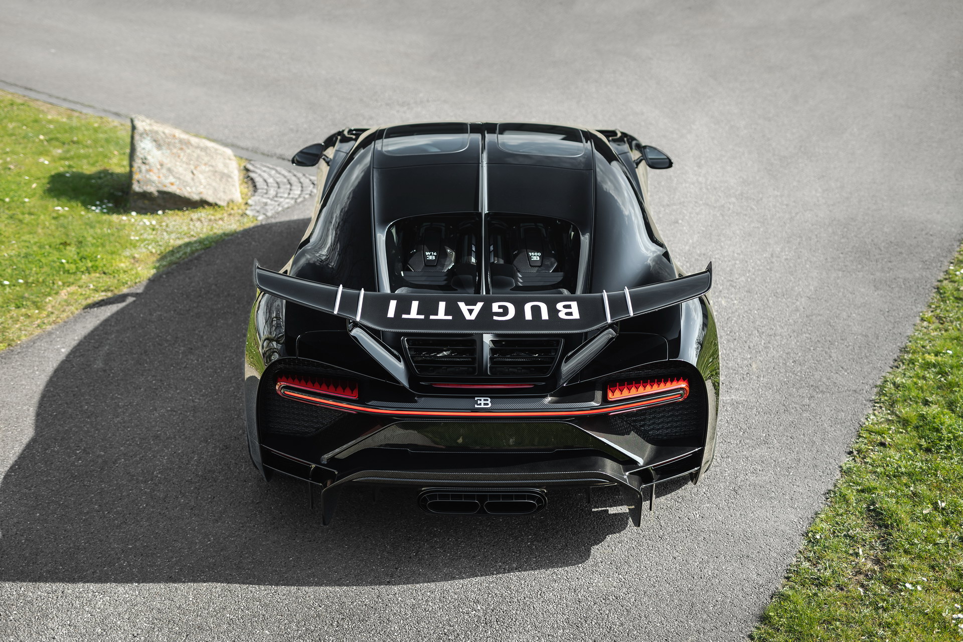 Bugatti Chiron Production Reaches 300, Milestone Car Is A Black Pur Sport