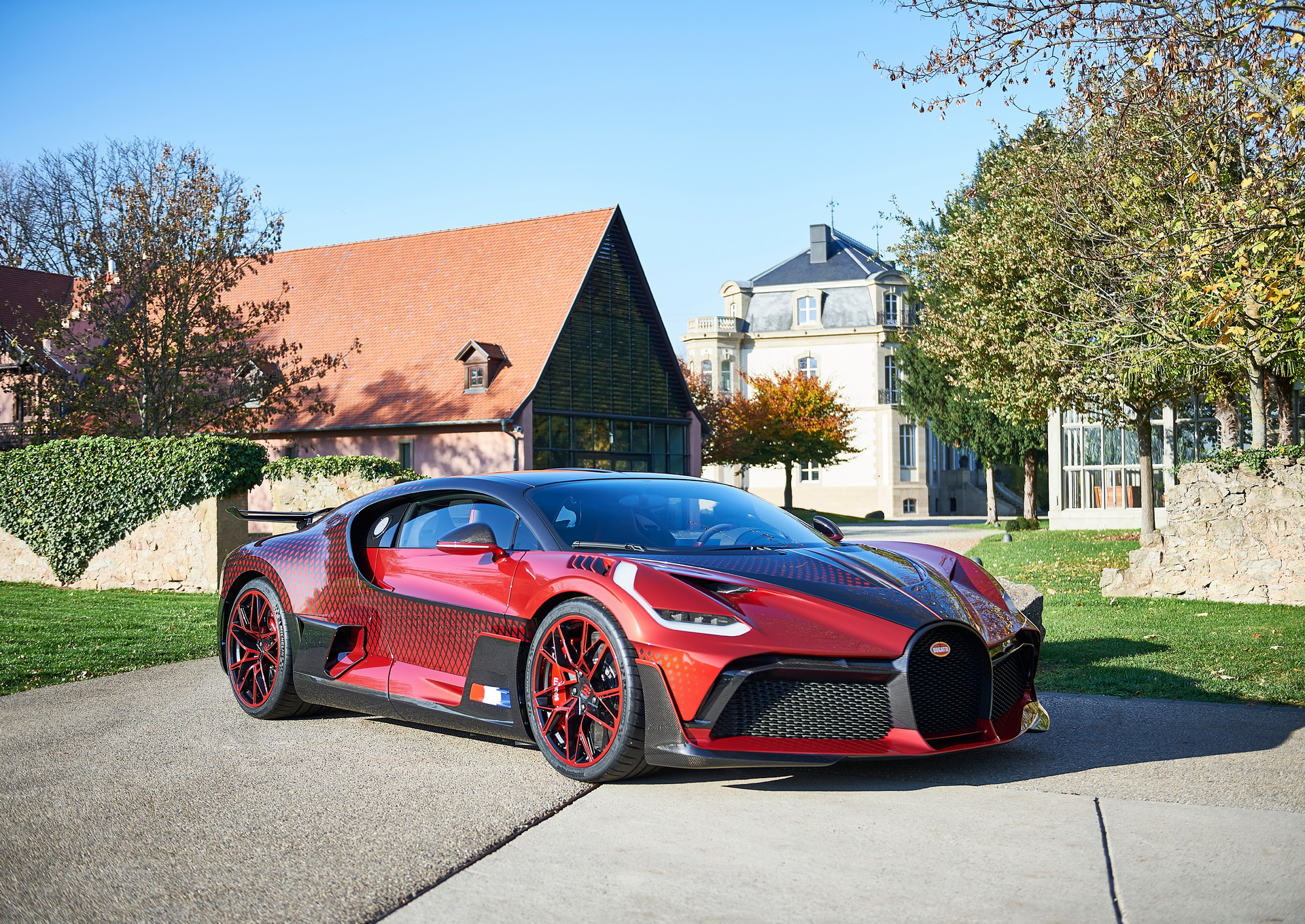 Bugatti Divo ‘Lady Bug’ Took Around Two Years To Complete – And They Almost Gave Up On It