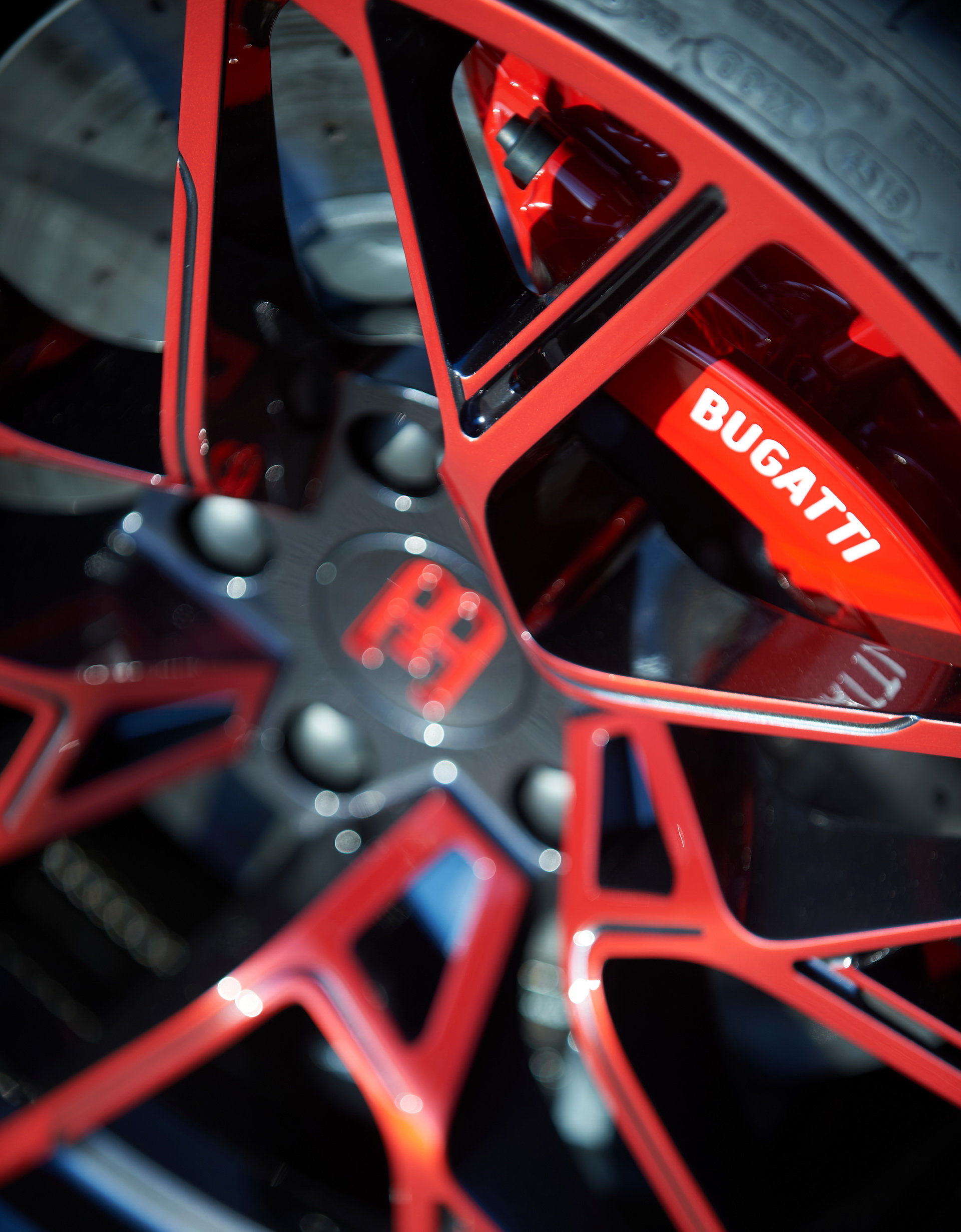 Bugatti Divo ‘Lady Bug’ Took Around Two Years To Complete – And They Almost Gave Up On It