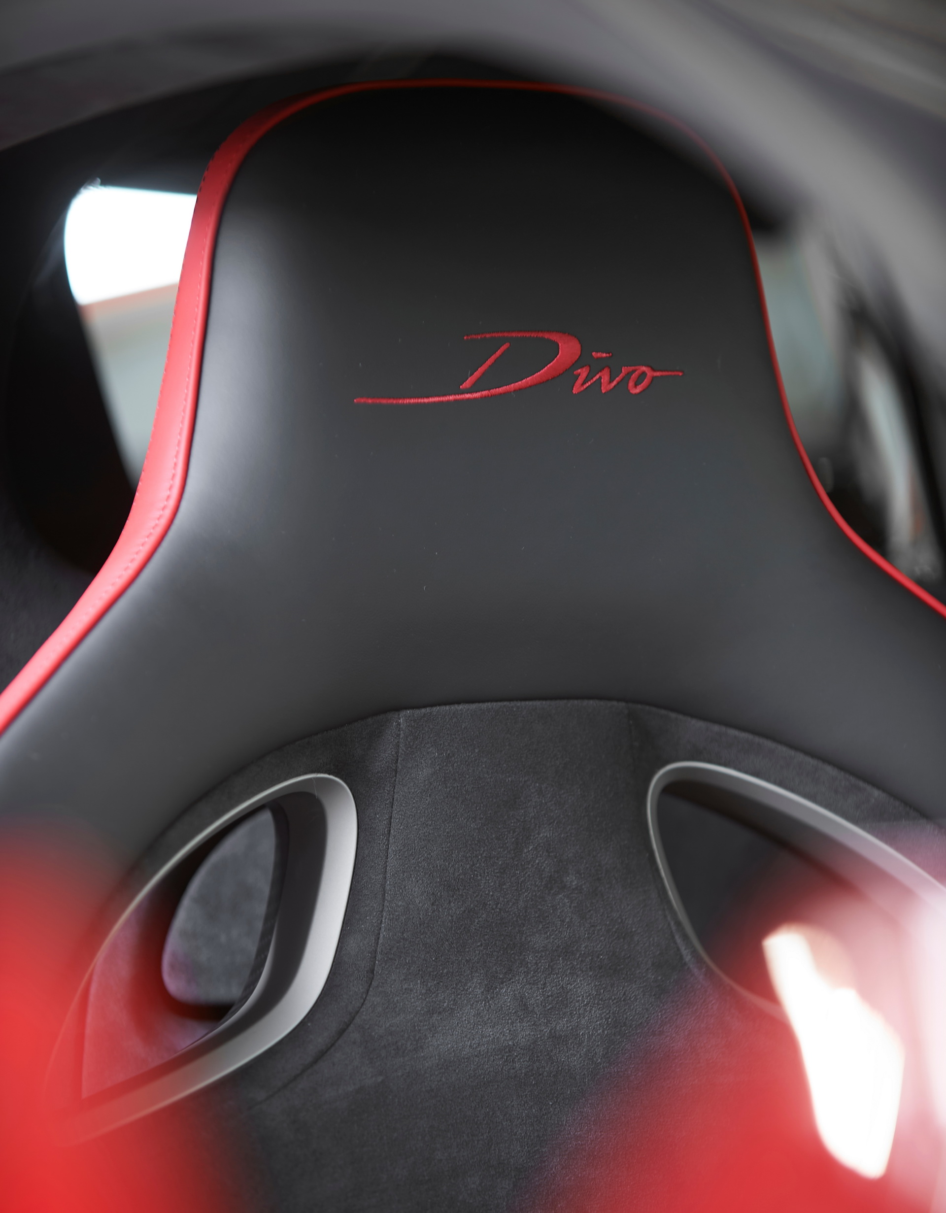 Bugatti Divo ‘Lady Bug’ Took Around Two Years To Complete – And They Almost Gave Up On It