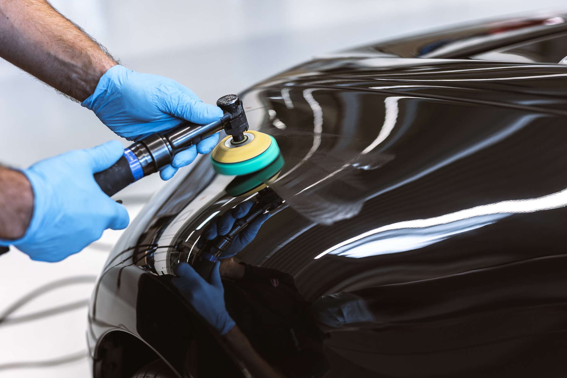 Bugatti Launches New Global Service Program For The Veyron And Chiron