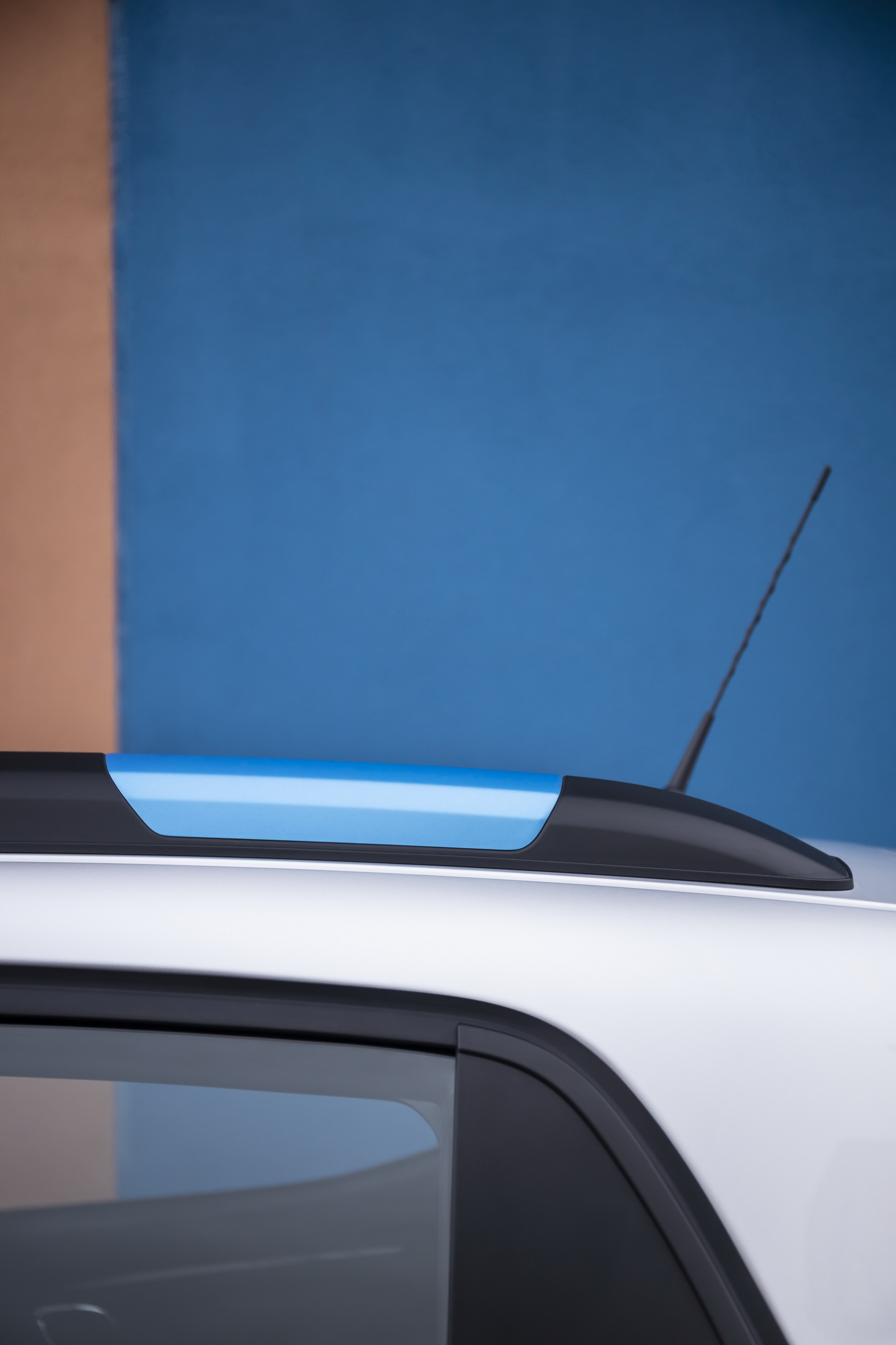 Dacia Spring EV Is The Perfect Sightseeing Car Because It’s Dead Slow