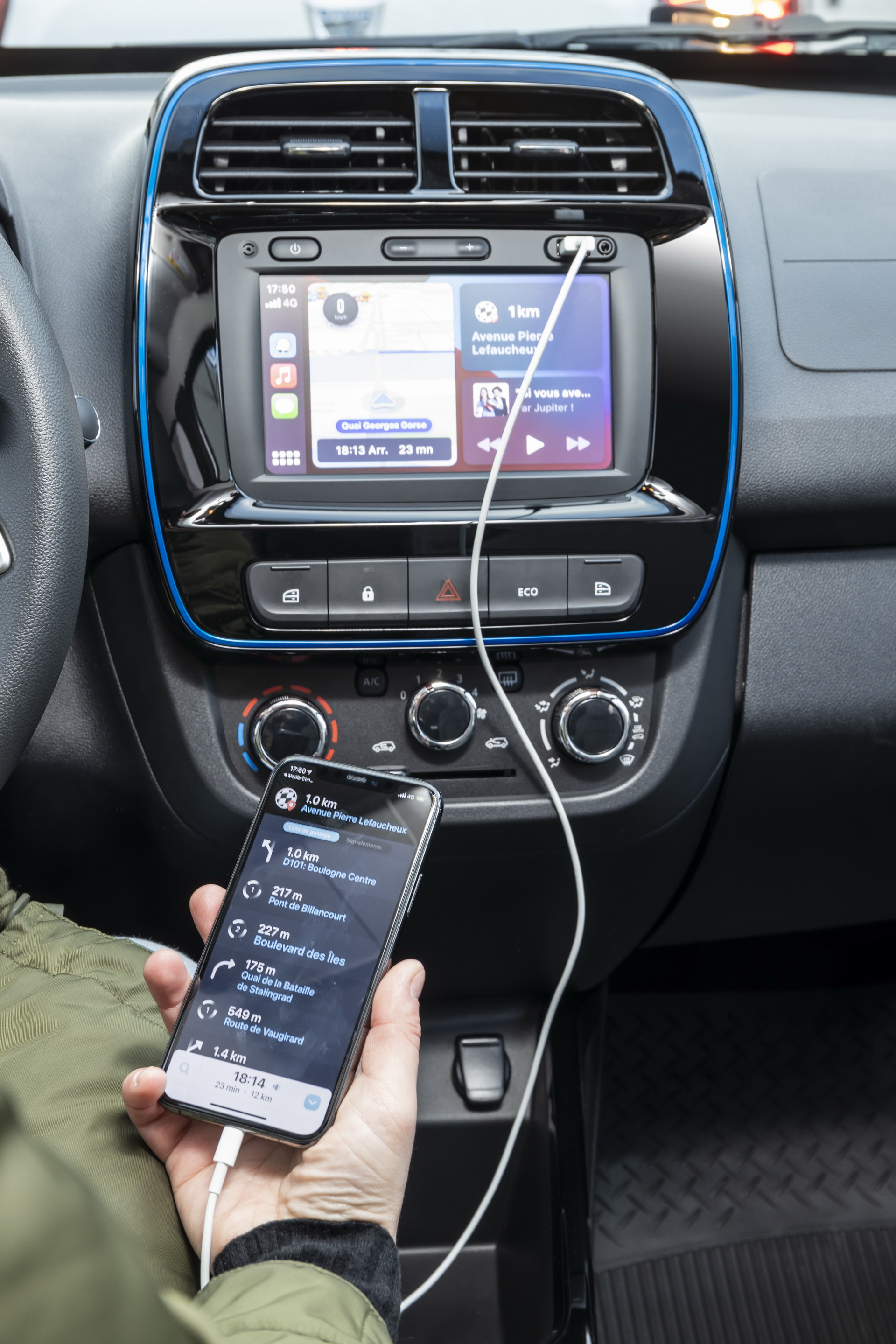 Dacia Spring EV Is The Perfect Sightseeing Car Because It’s Dead Slow