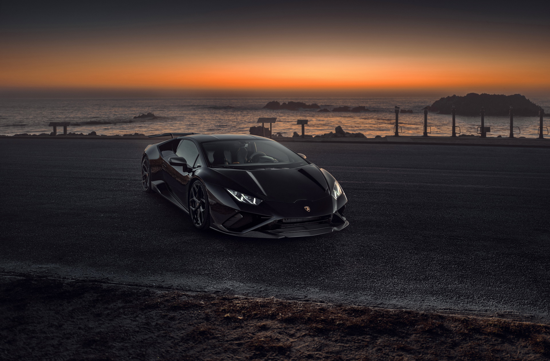 Novitec’s Lamborghini Huracan EVO RWD Is A True Night King