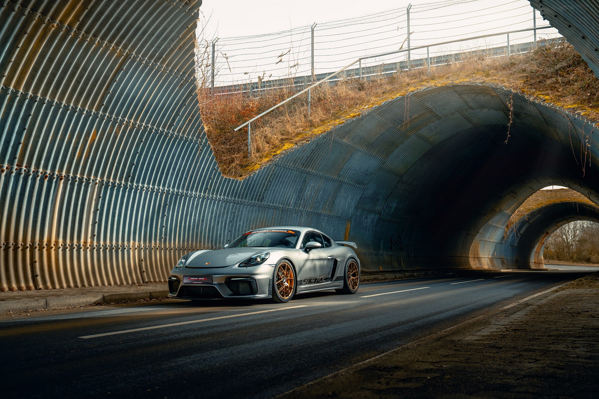 Porsche 718 Cayman GT4 Gets A Track Suit From Manthey Racing