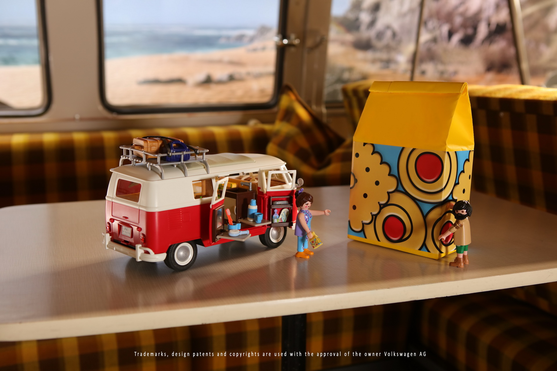 Playmobil VW T1 Camping Bus Is A Pristine Double-Digit Bulli On A 1:18 Scale