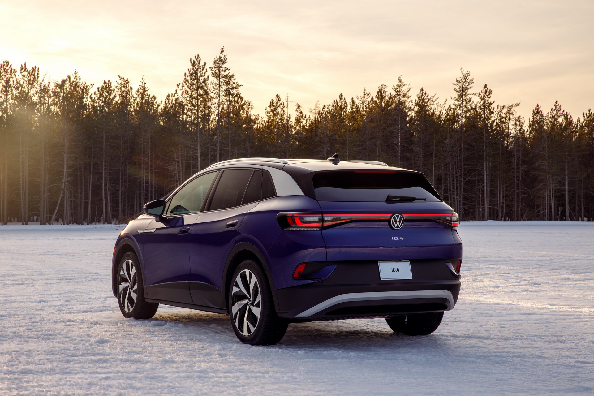 Watch Tanner Foust Explain Why The 2022 VW Golf R And ID.4 Are Perfect For Winter Driving