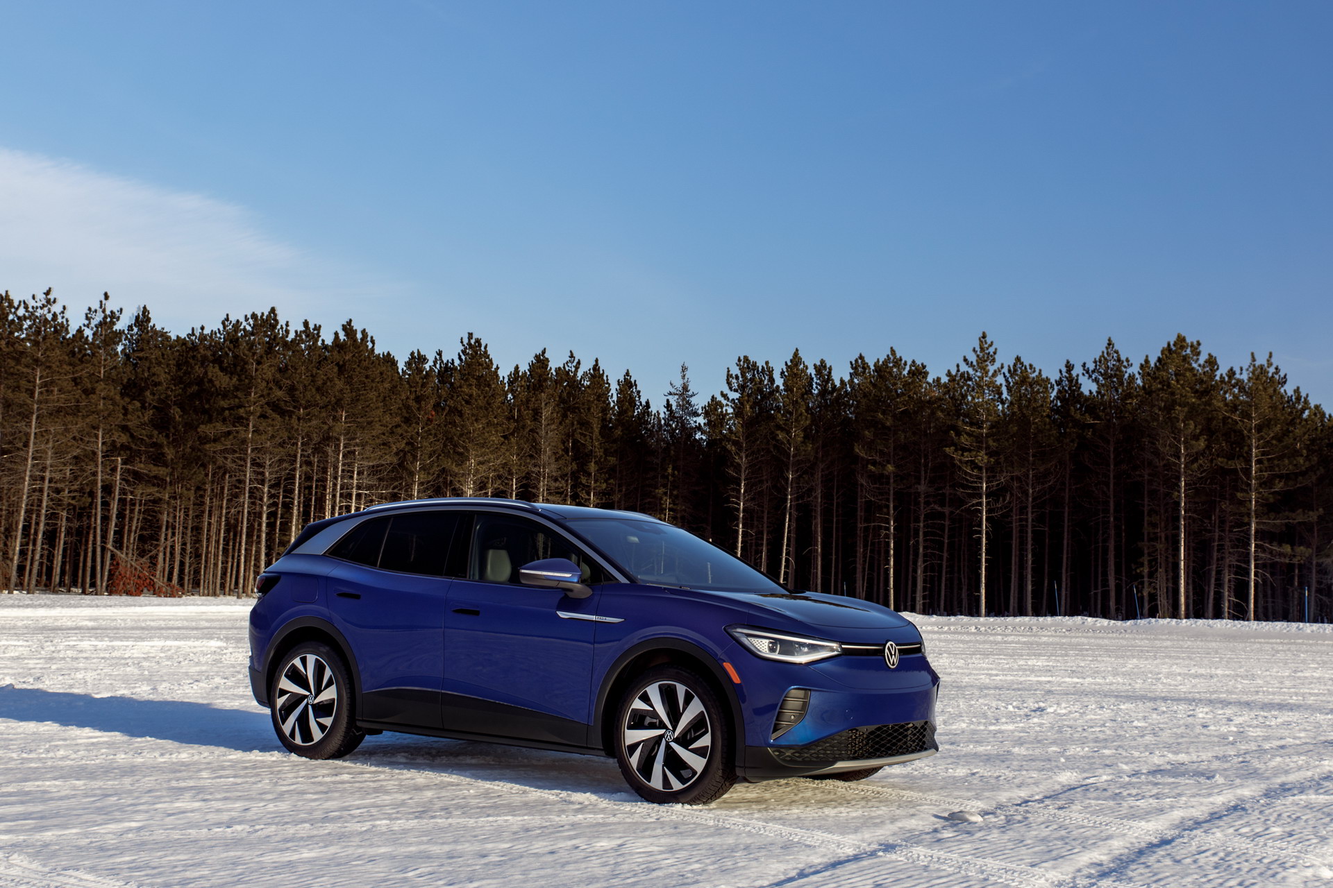 Watch Tanner Foust Explain Why The 2022 VW Golf R And ID.4 Are Perfect For Winter Driving