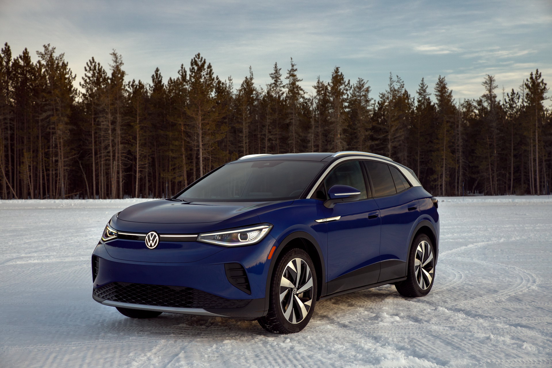 Watch Tanner Foust Explain Why The 2022 VW Golf R And ID.4 Are Perfect For Winter Driving