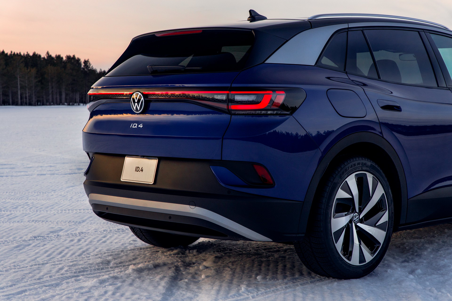 Watch Tanner Foust Explain Why The 2022 VW Golf R And ID.4 Are Perfect For Winter Driving