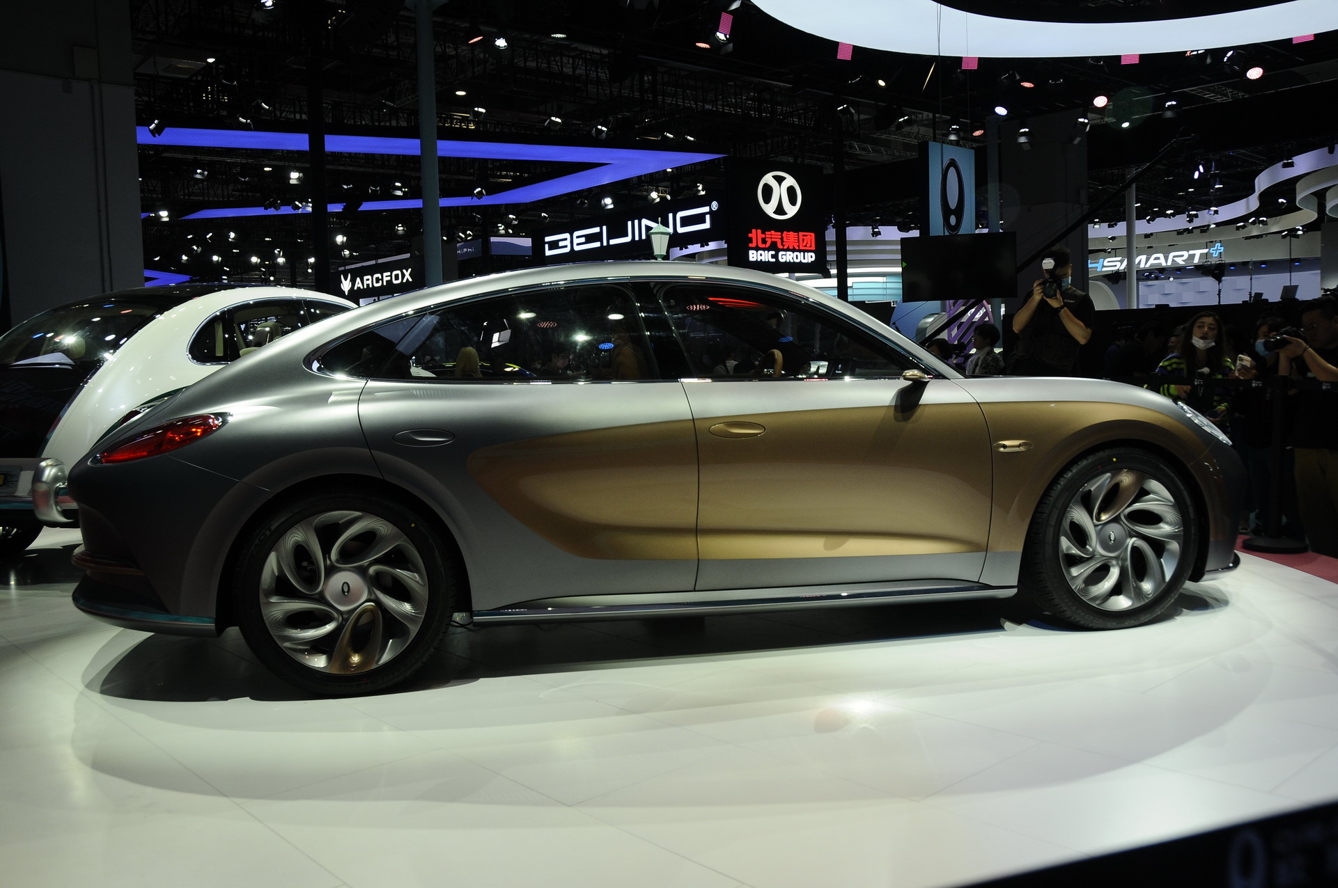 Great Wall’s ORA Lightning Cat Is An Electric Sedan That Looks Unashamedly Porsche