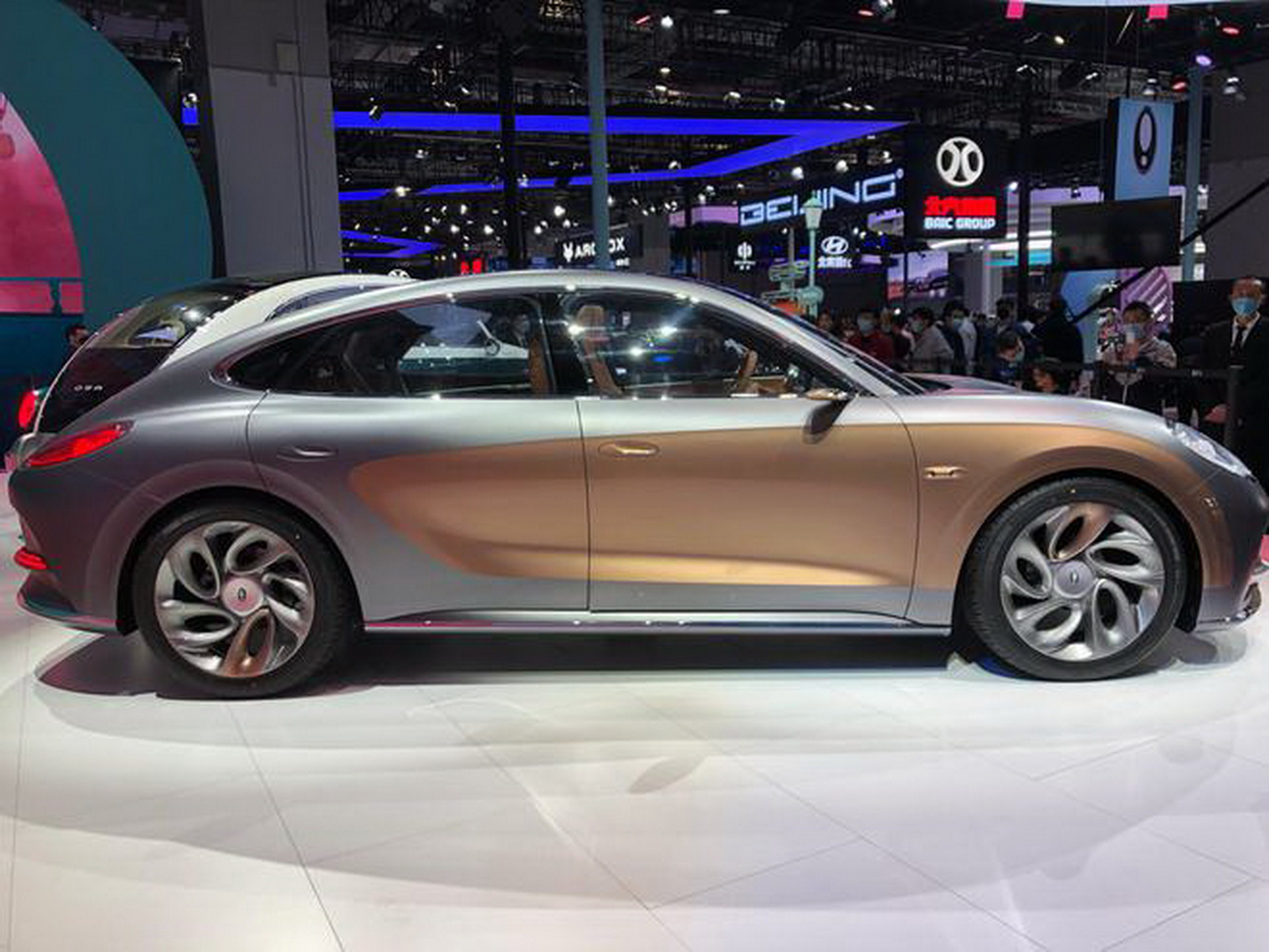 Great Wall’s ORA Lightning Cat Is An Electric Sedan That Looks Unashamedly Porsche