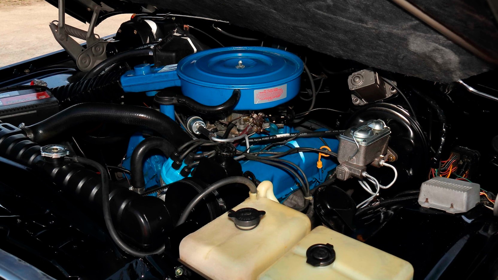 Forget The Gladiator And Buy This 1978 Jeep J10 Instead