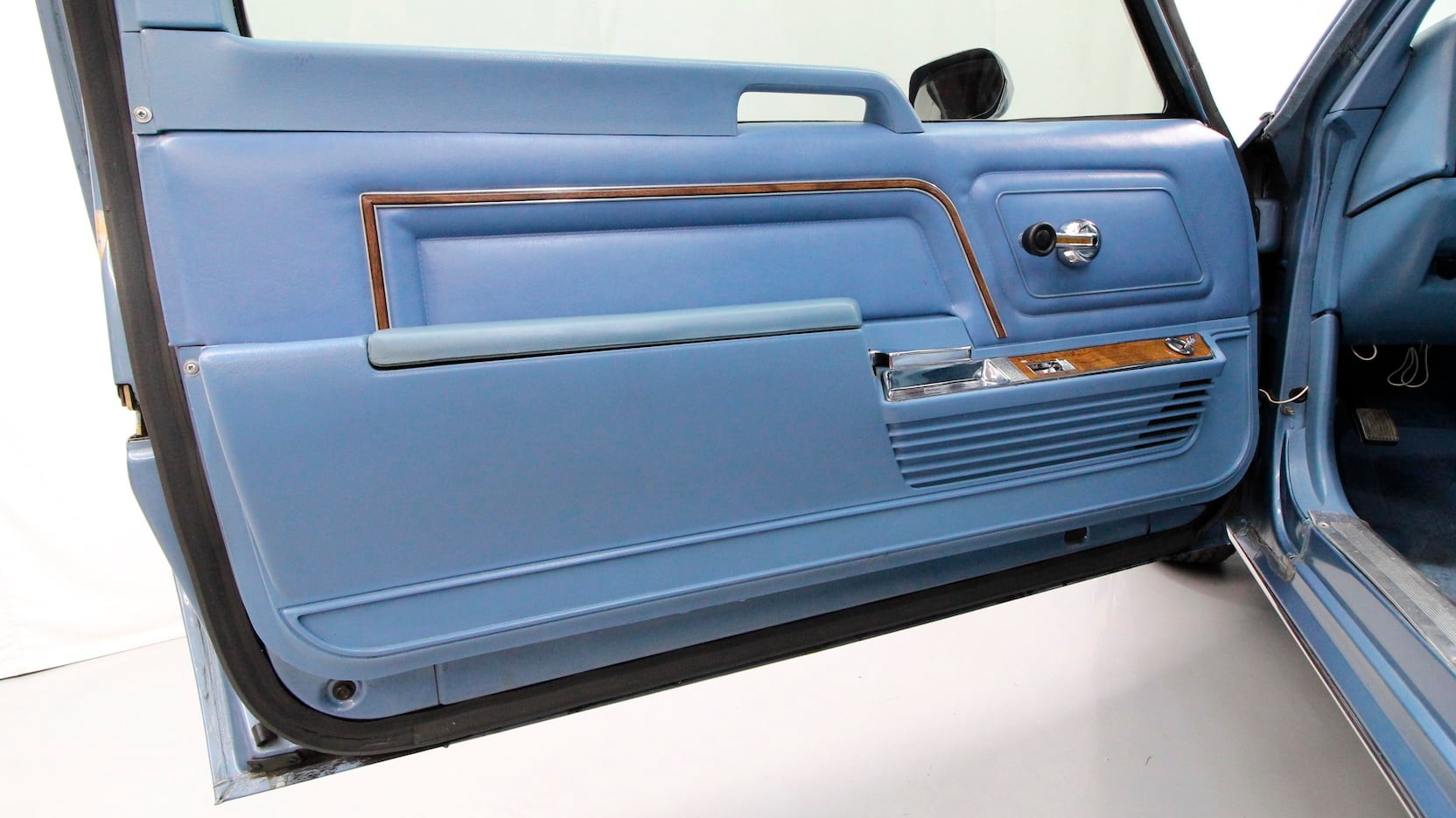 This 1,884 Mile AMC Pacer Is Going Up For Auction And Could Be Worth Nearly $30,000