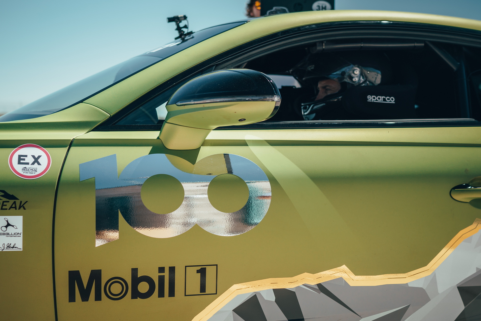 Bentley Is Going For A Third Record At Pikes Peak With A Continental GT3