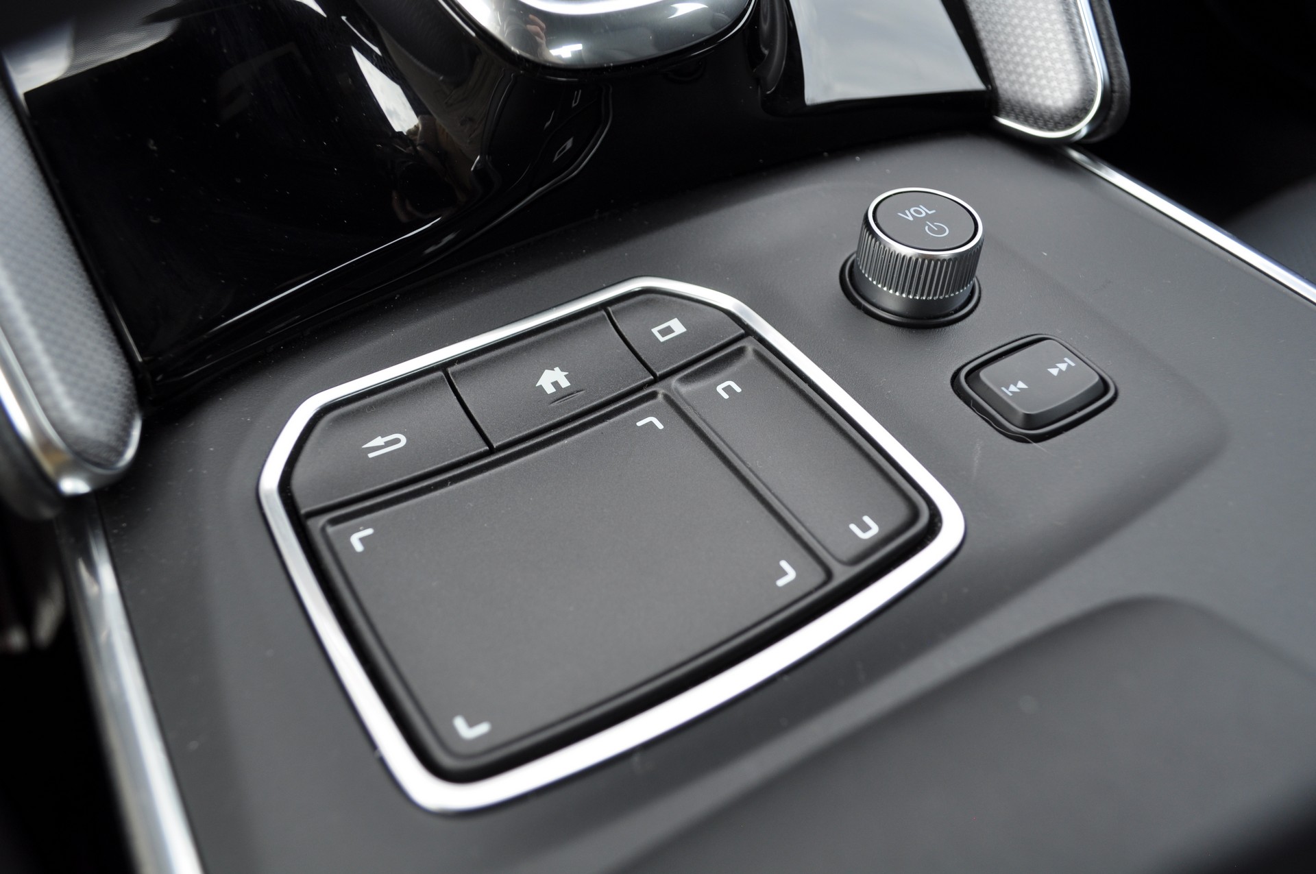 Driven: Acura Gets Its Mojo Back With The 2021 TLX