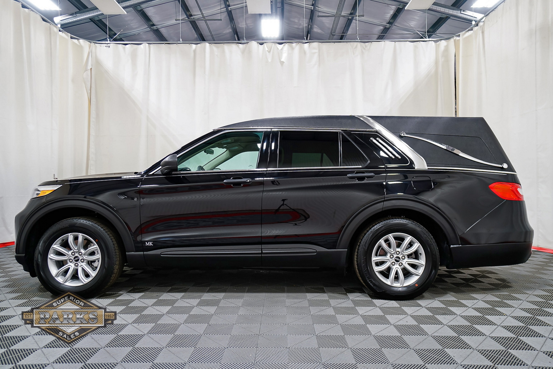 We’re Not Quite Sure What To Make Of This Ford Explorer-Turned-Lincoln Hearse