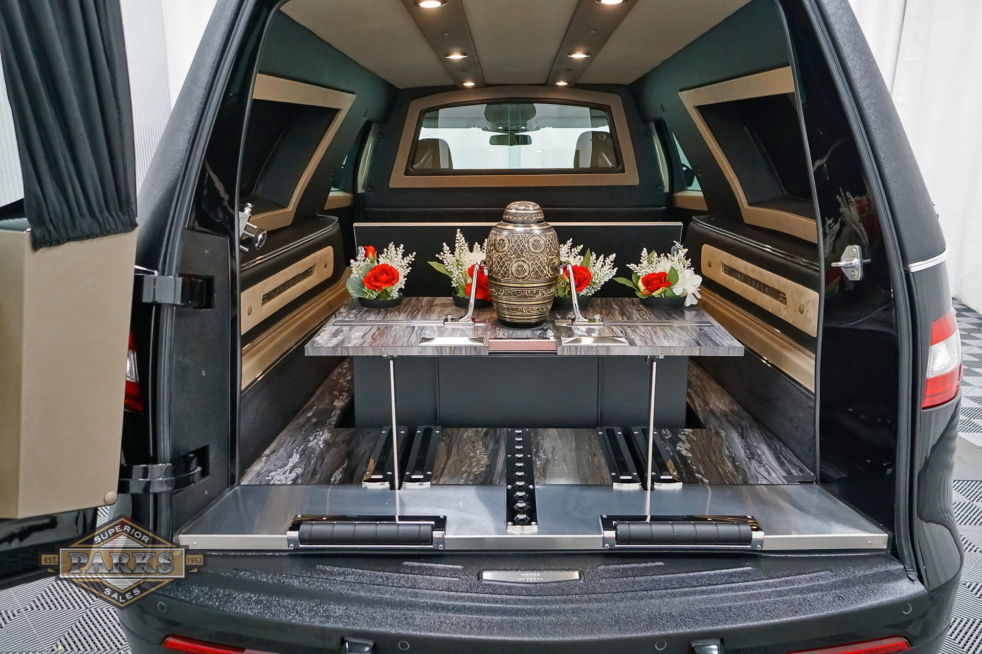 We’re Not Quite Sure What To Make Of This Ford Explorer-Turned-Lincoln Hearse