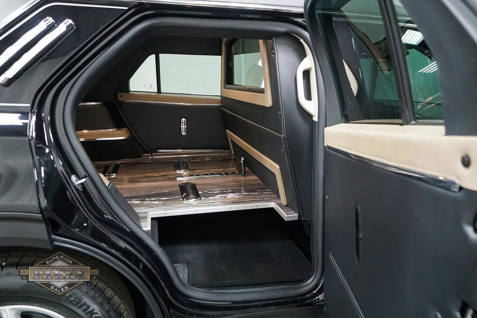 We’re Not Quite Sure What To Make Of This Ford Explorer-Turned-Lincoln Hearse