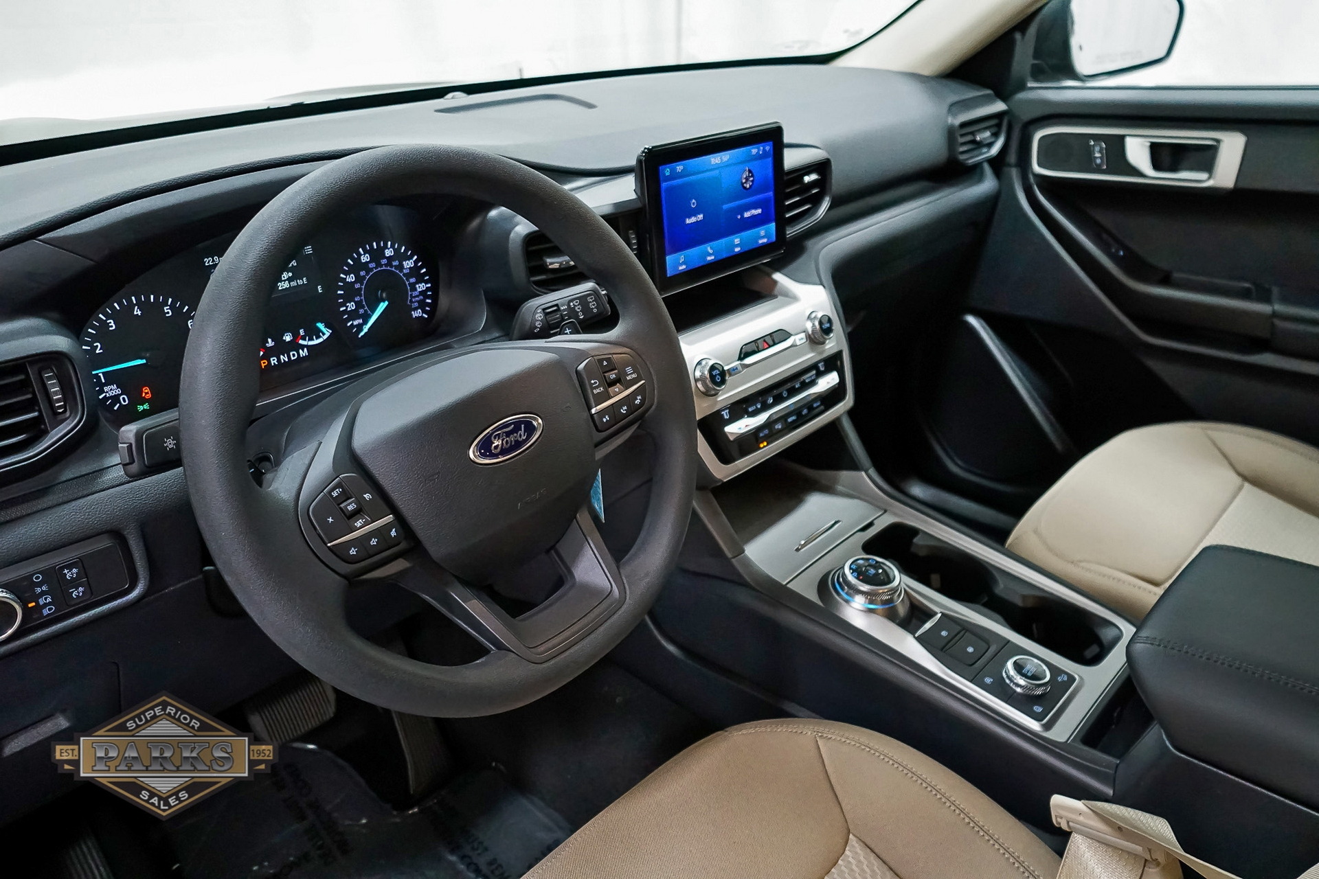 We’re Not Quite Sure What To Make Of This Ford Explorer-Turned-Lincoln Hearse