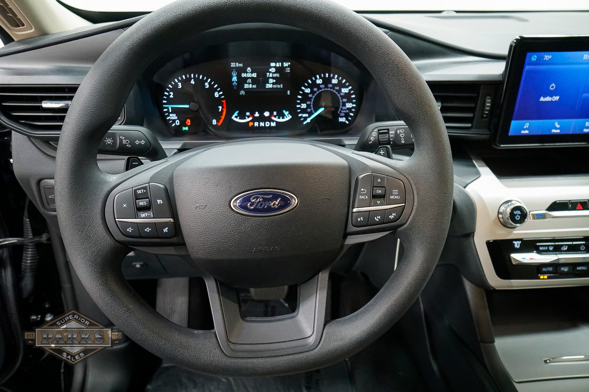 We’re Not Quite Sure What To Make Of This Ford Explorer-Turned-Lincoln Hearse