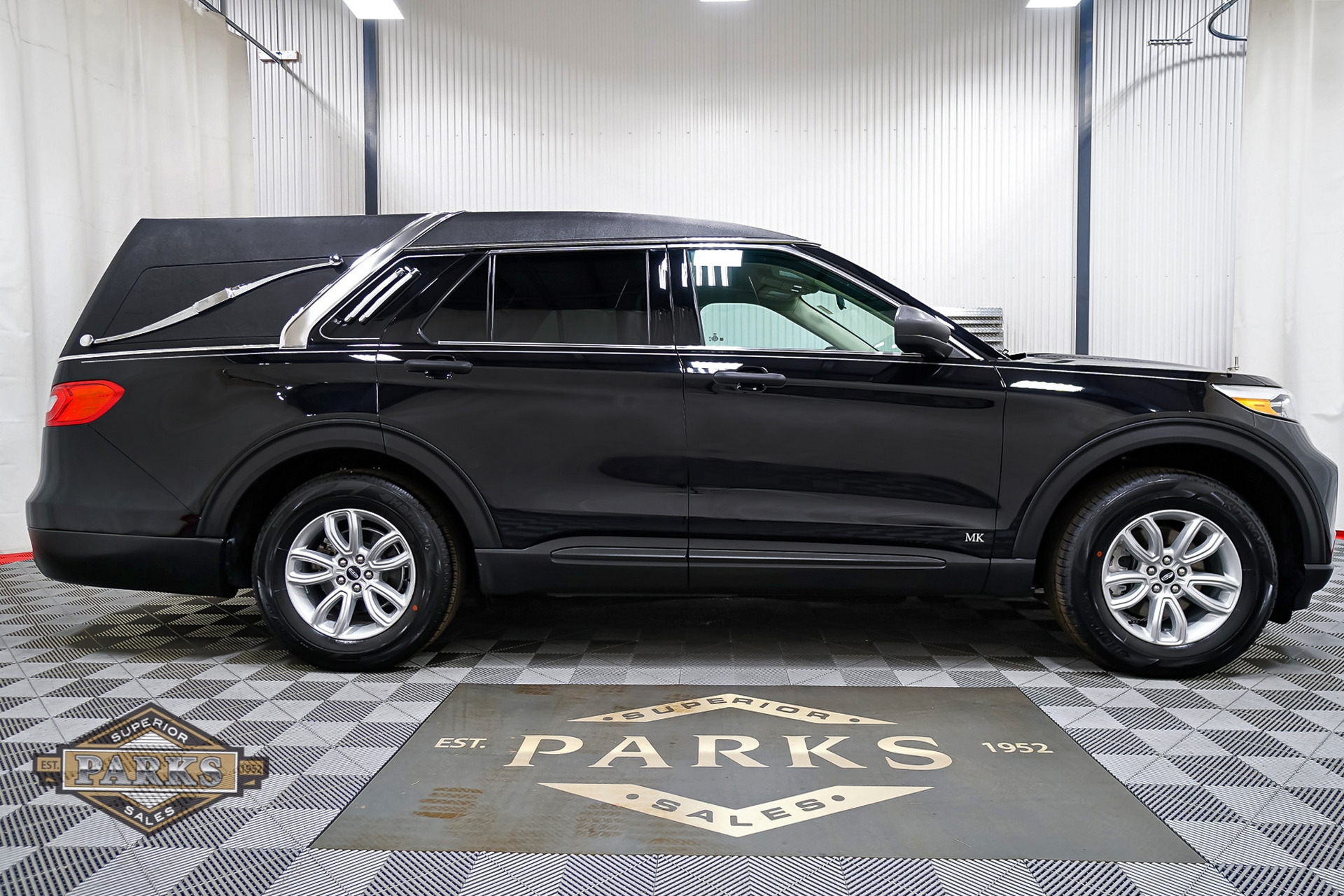 We’re Not Quite Sure What To Make Of This Ford Explorer-Turned-Lincoln Hearse