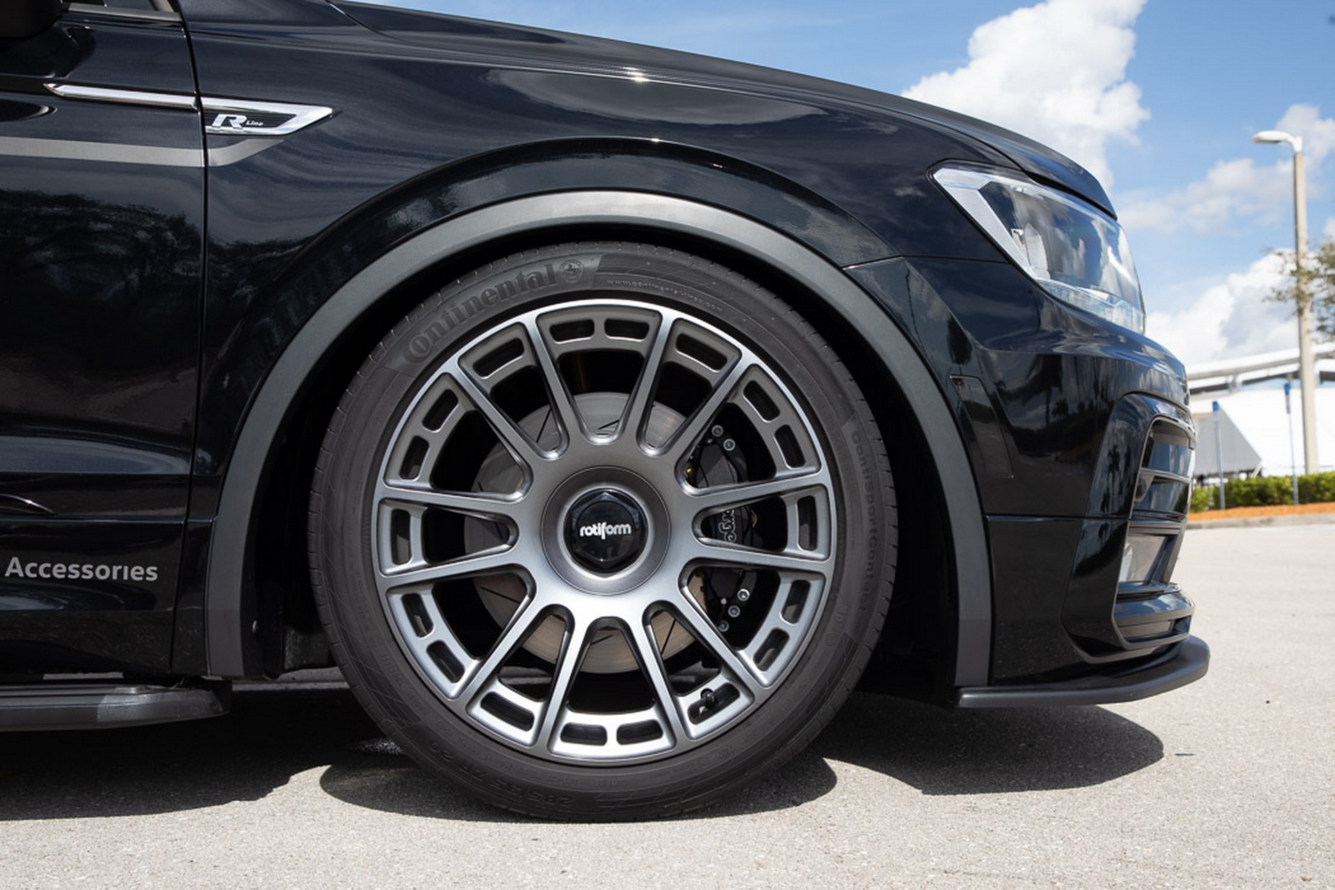 Volkswagen’s Tiguan SE R-Line Black RiNo Concept Is A Slammed Utility Vehicle