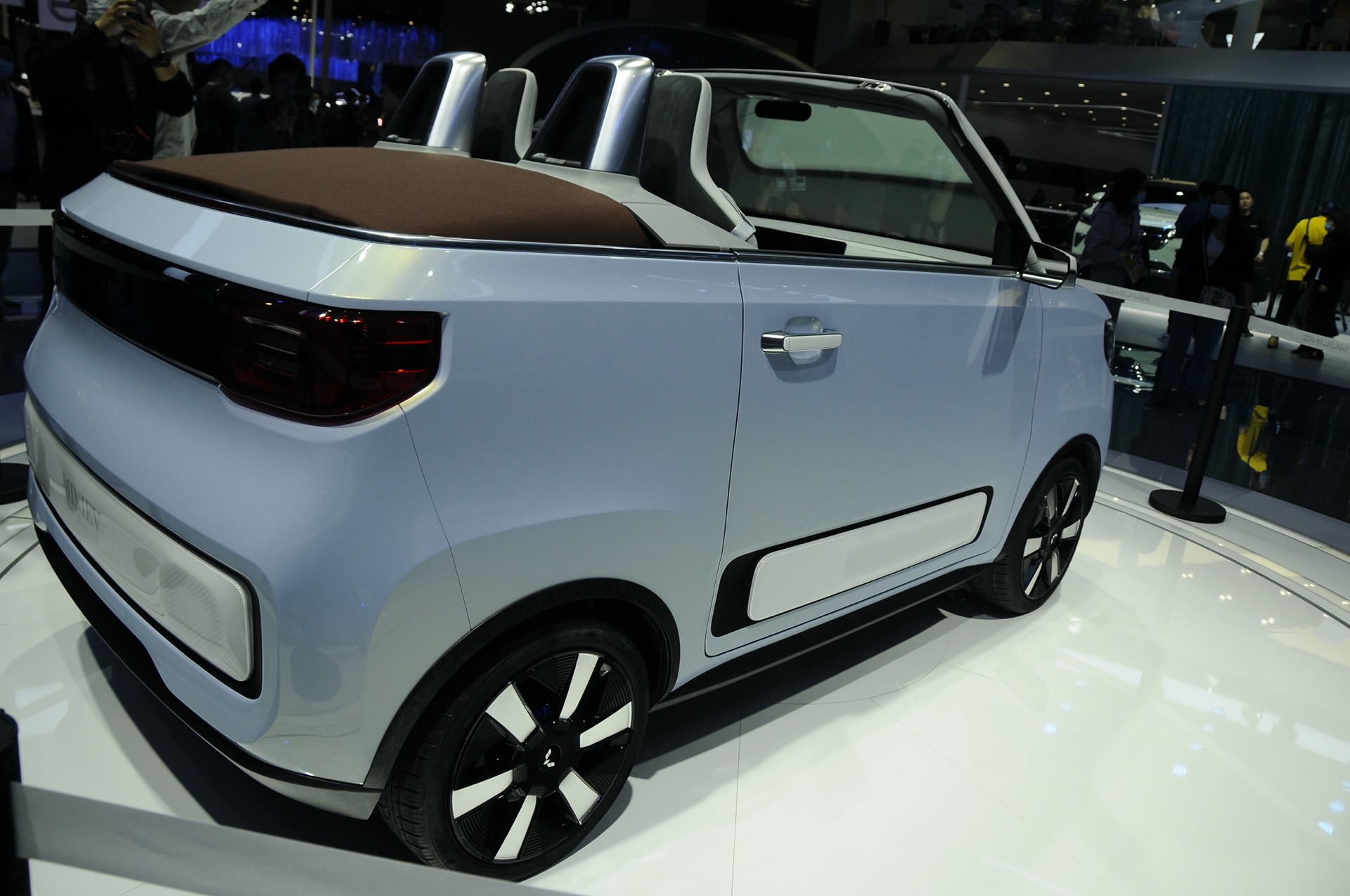 GM’s Smallest-Ever Convertible Previewed By Wuling MINIEV Concept