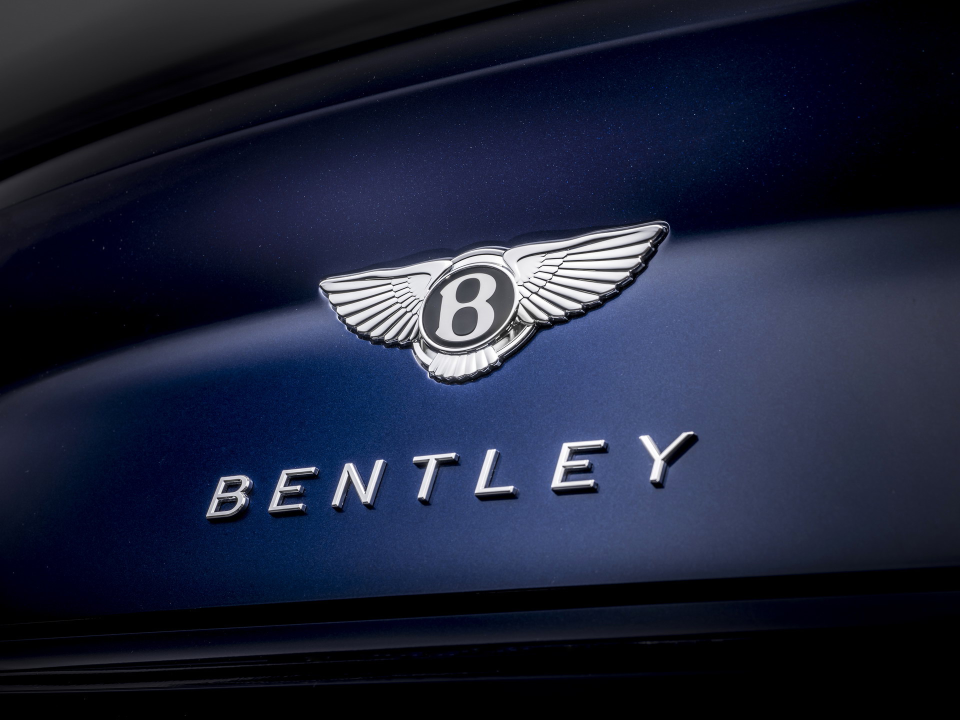 2021 Bentley Continental GT Speed Convertible Unveiled As The Perfect Summer Toy For Rich Folks