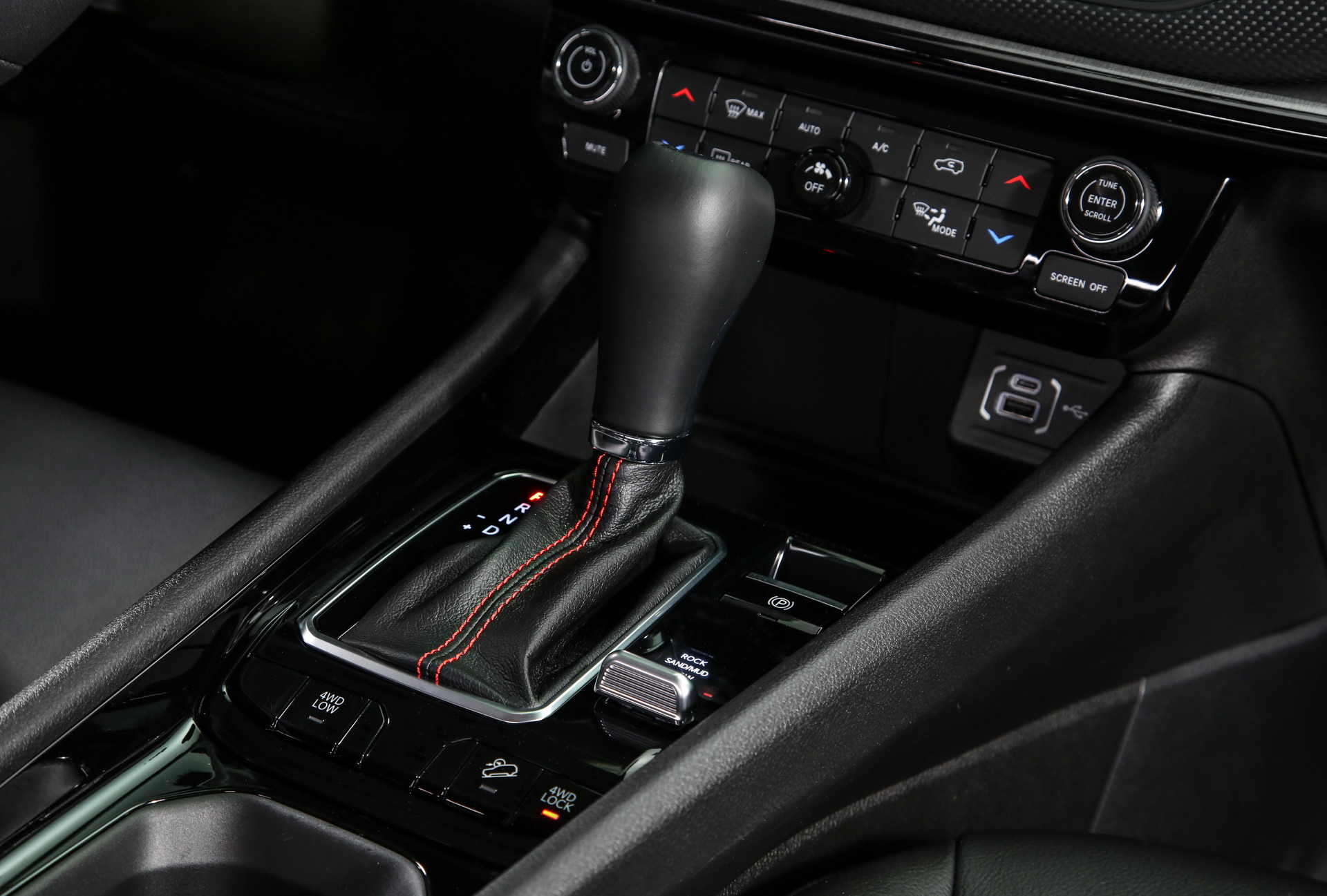 Europe’s 2021 Jeep Compass Facelift Is Here With Level 2 Semi-Autonomous Driving