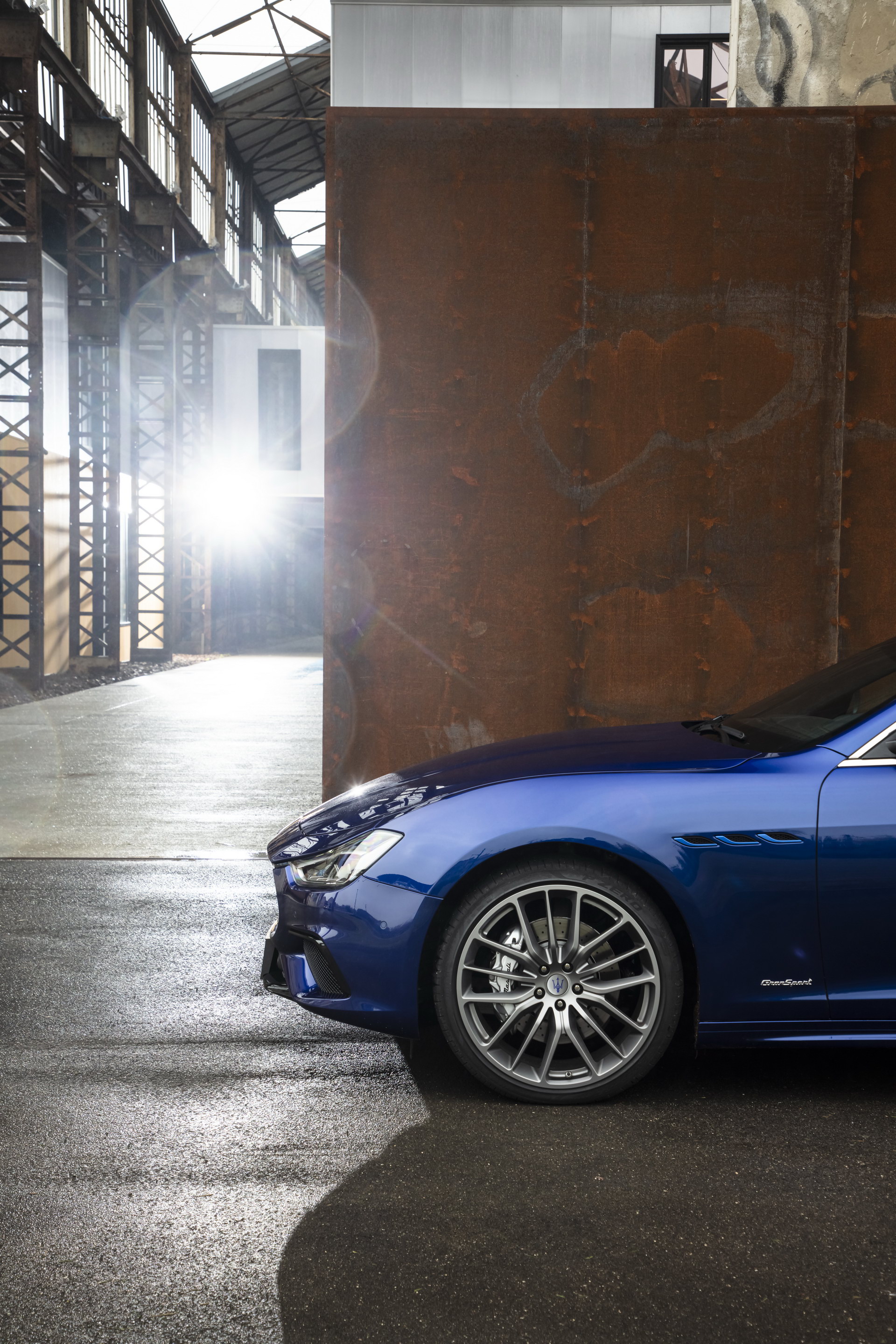 Maserati’s First Electrified Model, The Ghibli Hybrid, Heads Down Under From AU$139,990