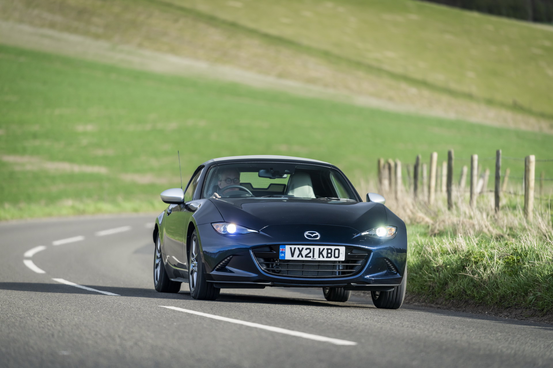 2021 Mazda MX-5 Sport Venture Edition Returns To The Popular Roadster’s Range