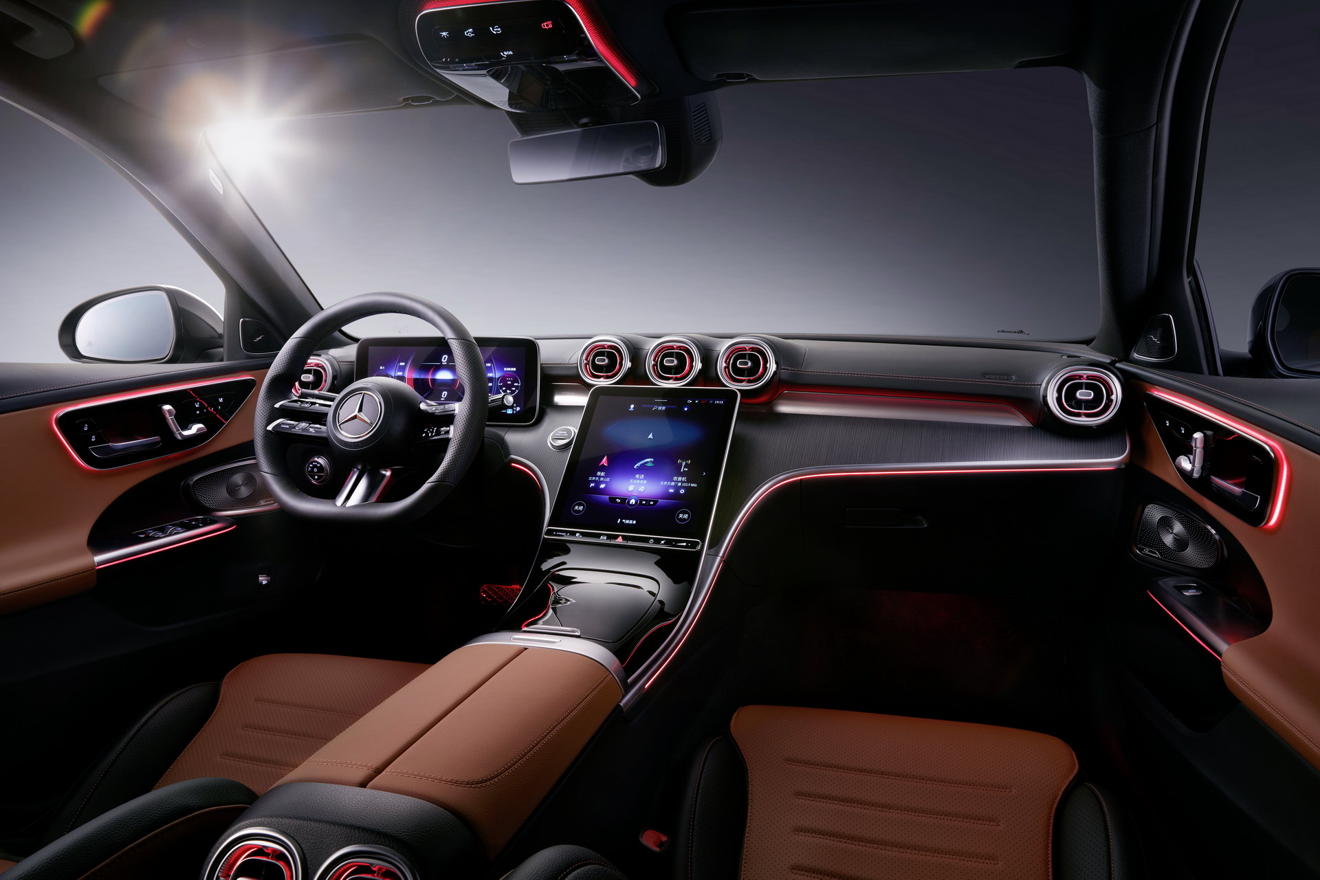 New Mercedes-Benz C-Class L Is Like A Mini-Maybach For China