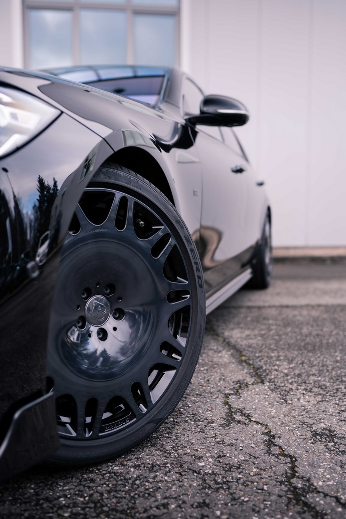 Brabus Gives The New Mercedes-Benz S-Class A Mild Custom Tune