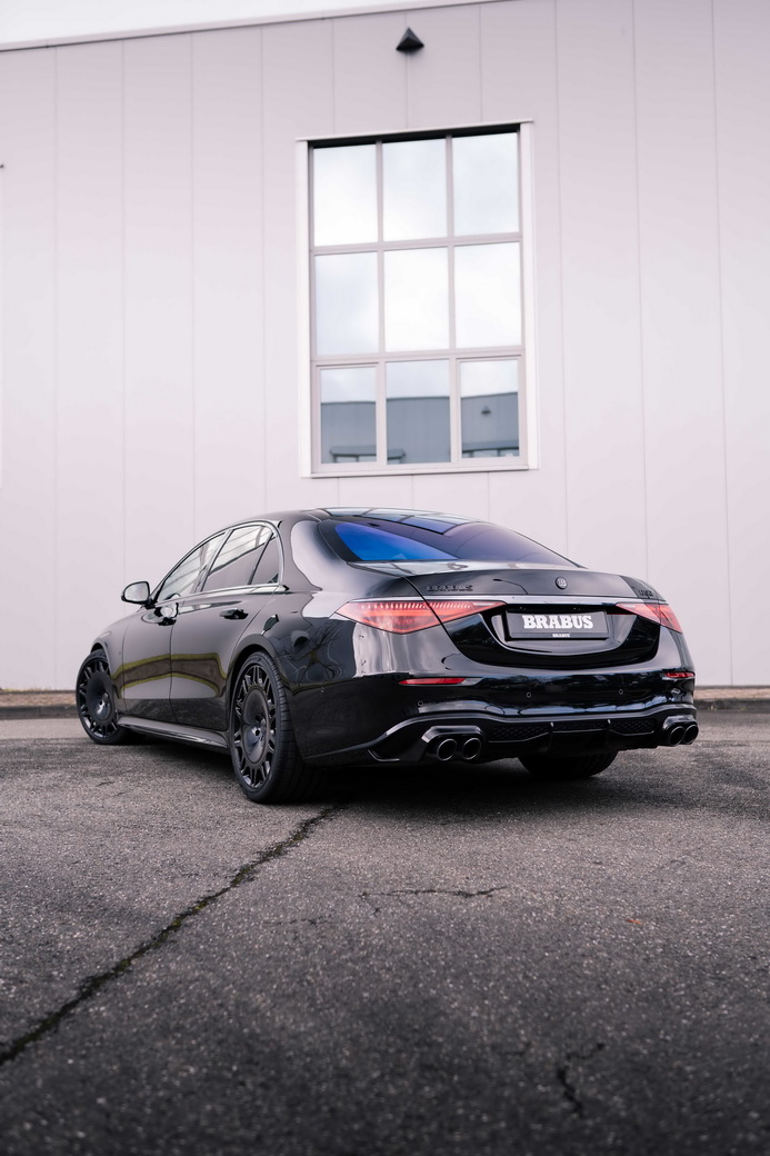 Brabus Gives The New Mercedes-Benz S-Class A Mild Custom Tune