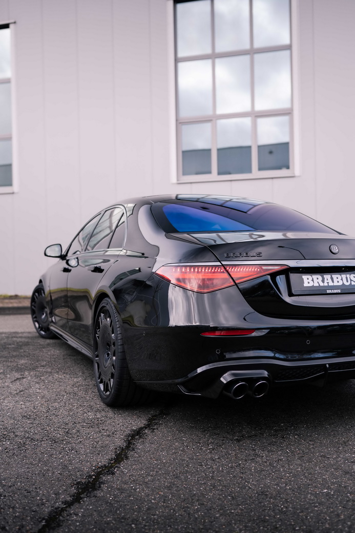 Brabus Gives The New Mercedes-Benz S-Class A Mild Custom Tune